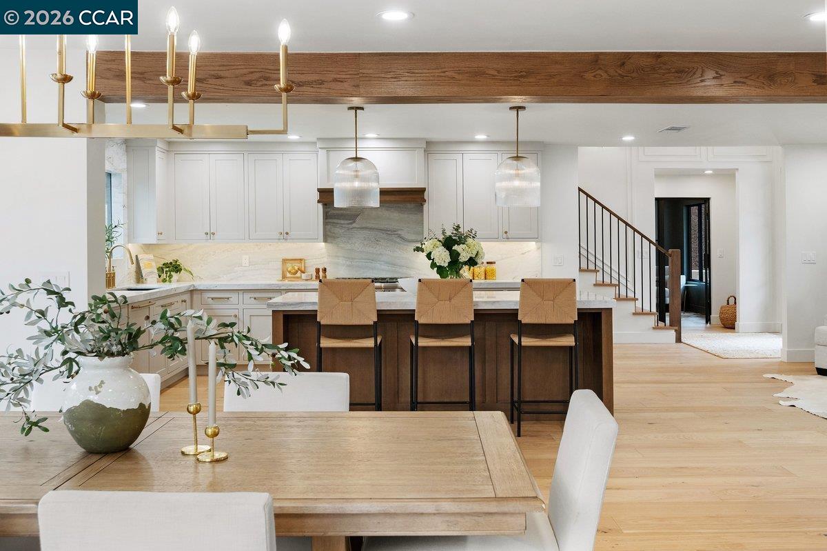 Detail Gallery Image 11 of 54 For 1 Waverly Ct, Alamo,  CA 94507 - 5 Beds | 4/1 Baths