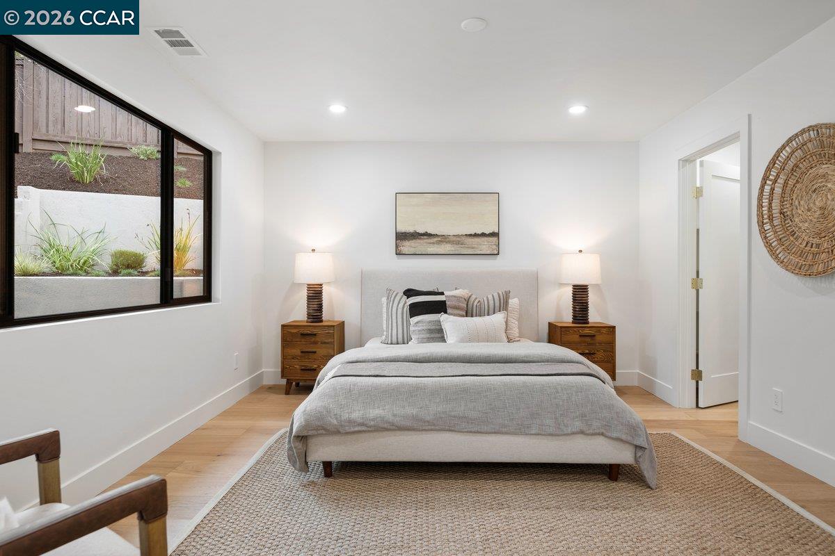 Detail Gallery Image 32 of 54 For 1 Waverly Ct, Alamo,  CA 94507 - 5 Beds | 4/1 Baths