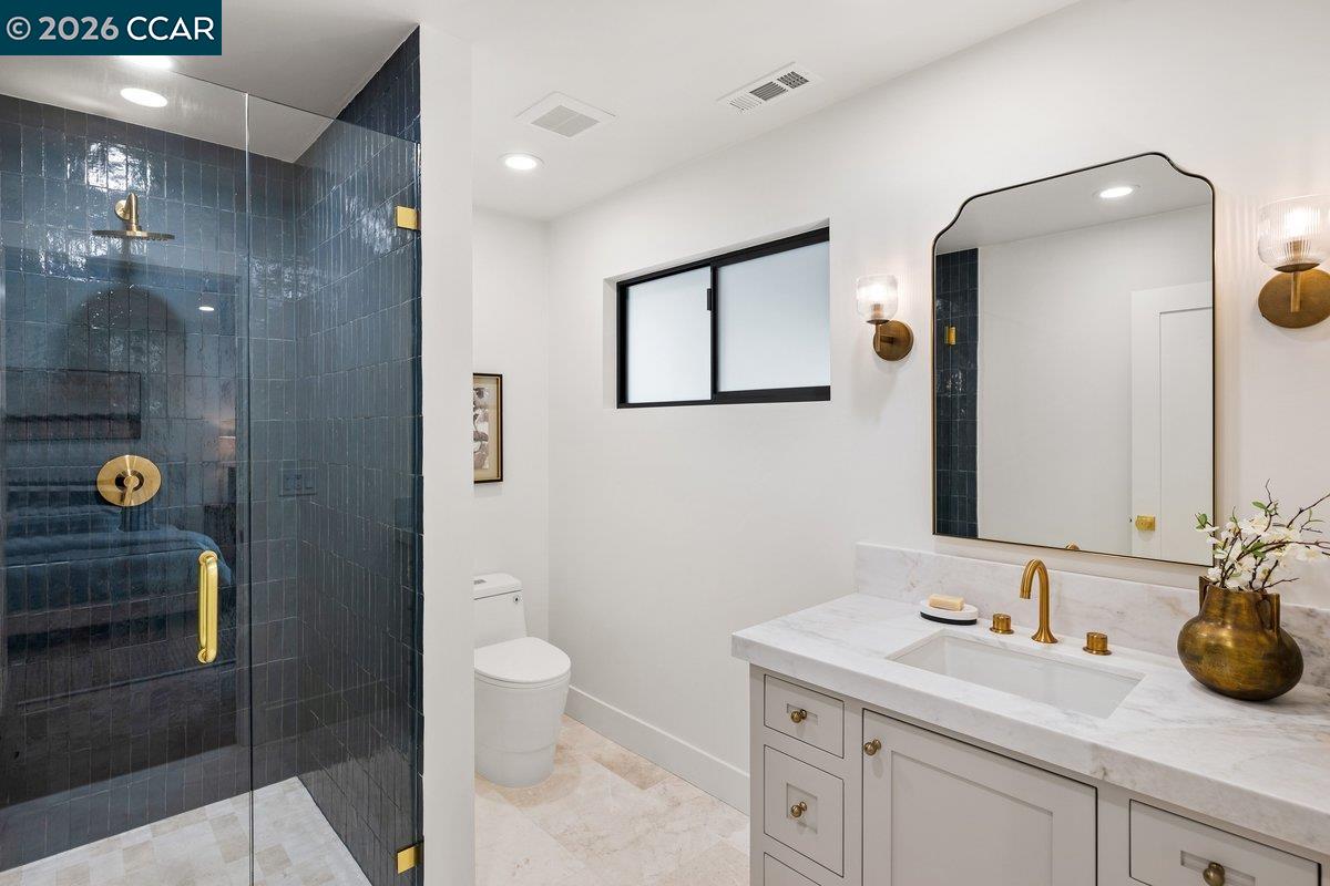 Detail Gallery Image 33 of 54 For 1 Waverly Ct, Alamo,  CA 94507 - 5 Beds | 4/1 Baths