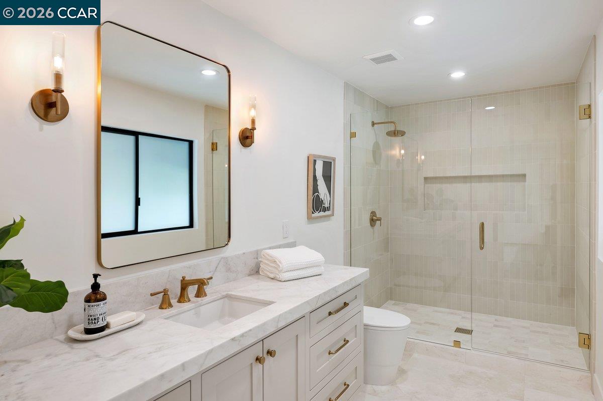 Detail Gallery Image 41 of 54 For 1 Waverly Ct, Alamo,  CA 94507 - 5 Beds | 4/1 Baths