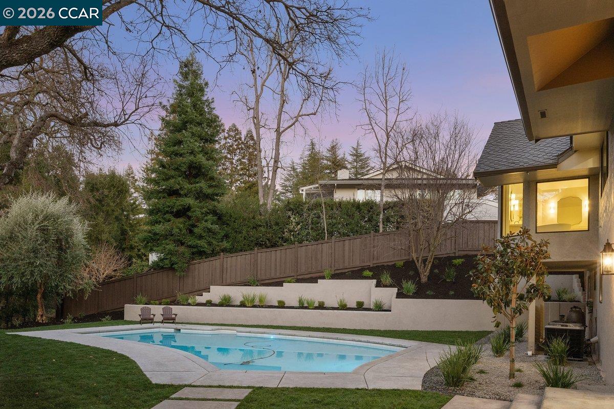 Detail Gallery Image 45 of 54 For 1 Waverly Ct, Alamo,  CA 94507 - 5 Beds | 4/1 Baths