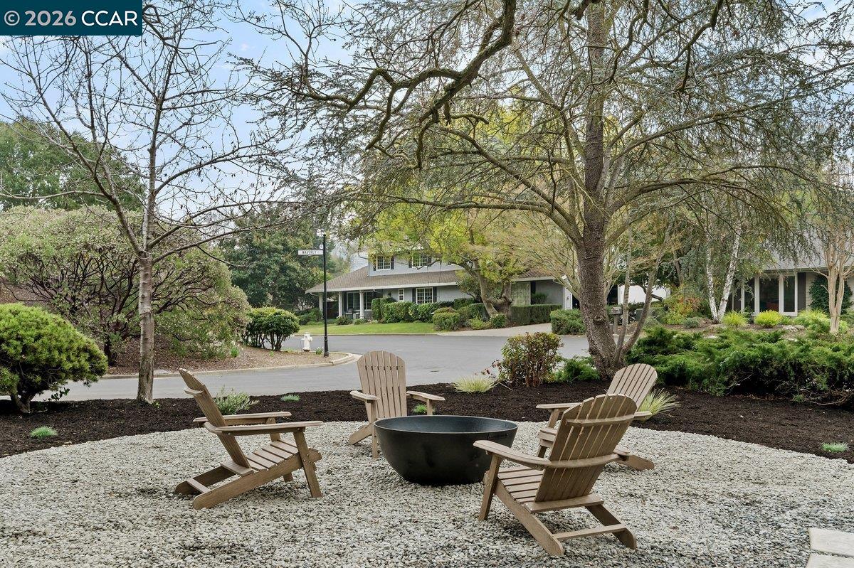 Detail Gallery Image 50 of 54 For 1 Waverly Ct, Alamo,  CA 94507 - 5 Beds | 4/1 Baths