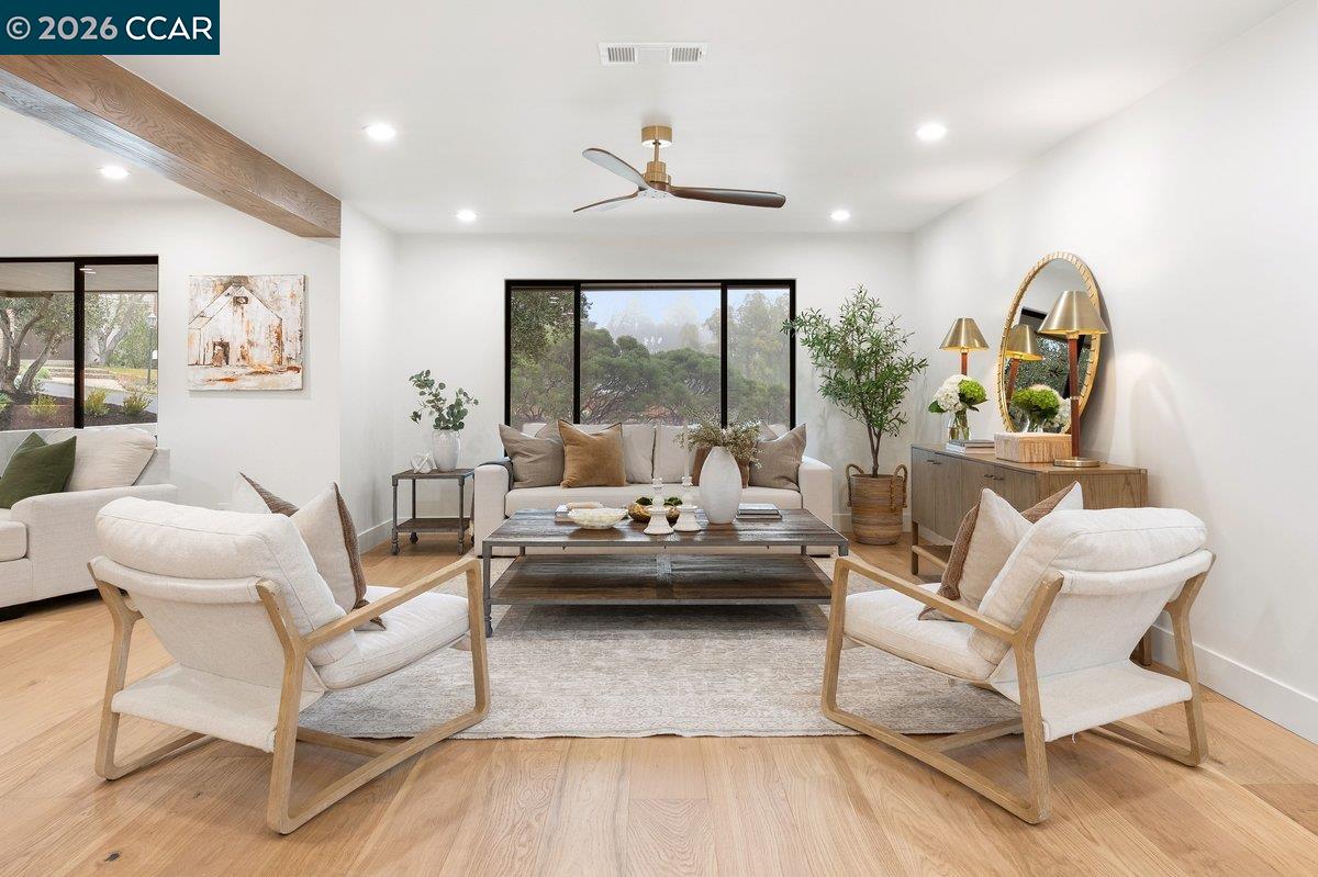 Detail Gallery Image 6 of 54 For 1 Waverly Ct, Alamo,  CA 94507 - 5 Beds | 4/1 Baths