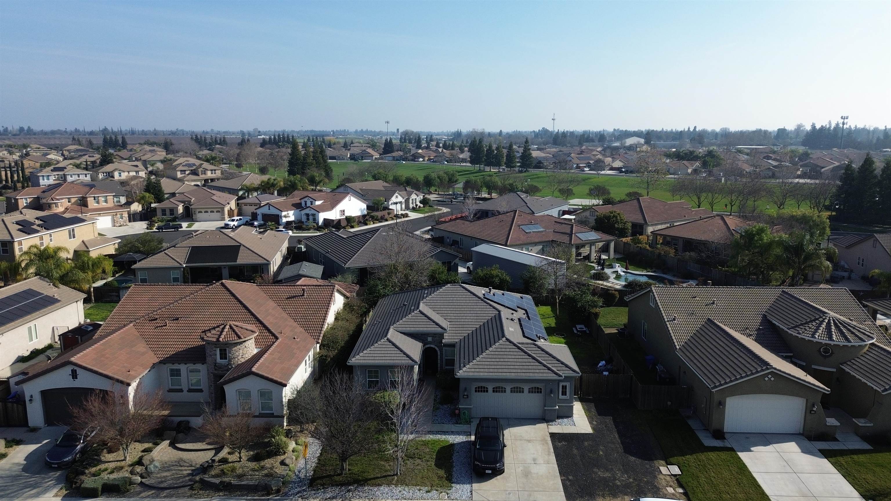 Detail Gallery Image 1 of 10 For 1110 Clearwater Creek Blvd, Manteca,  CA 95336 - 3 Beds | 2 Baths