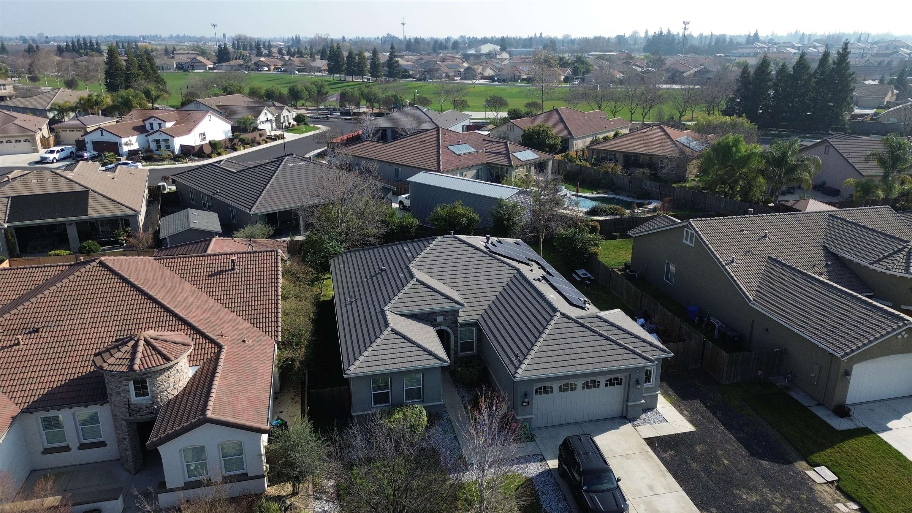 Detail Gallery Image 2 of 10 For 1110 Clearwater Creek Blvd, Manteca,  CA 95336 - 3 Beds | 2 Baths