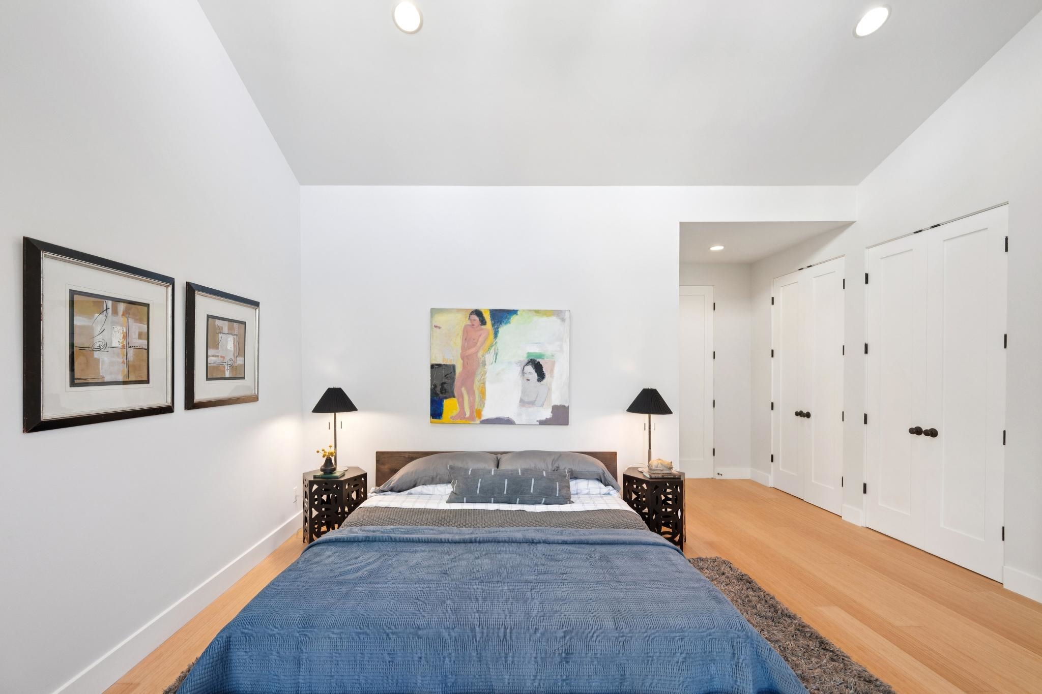 Detail Gallery Image 34 of 60 For 1126 Ocean Avenue, Oakland,  CA 94608 - 2 Beds | 2/1 Baths