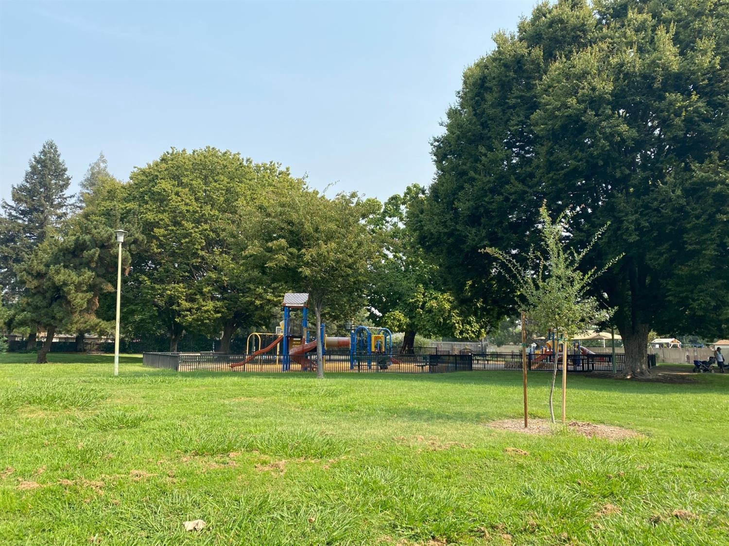 Detail Gallery Image 11 of 12 For 716 Northfield Dr #C,  Sacramento,  CA 95833 - 3 Beds | 1/1 Baths