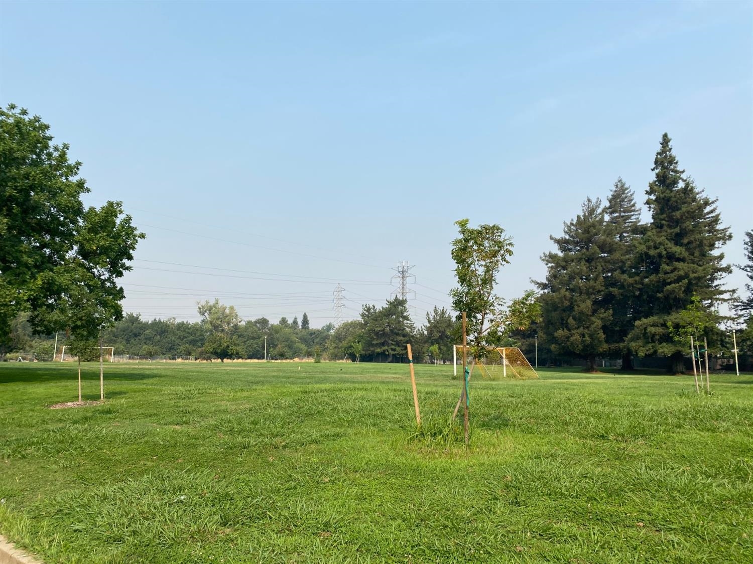 Detail Gallery Image 12 of 12 For 716 Northfield Dr #C,  Sacramento,  CA 95833 - 3 Beds | 1/1 Baths