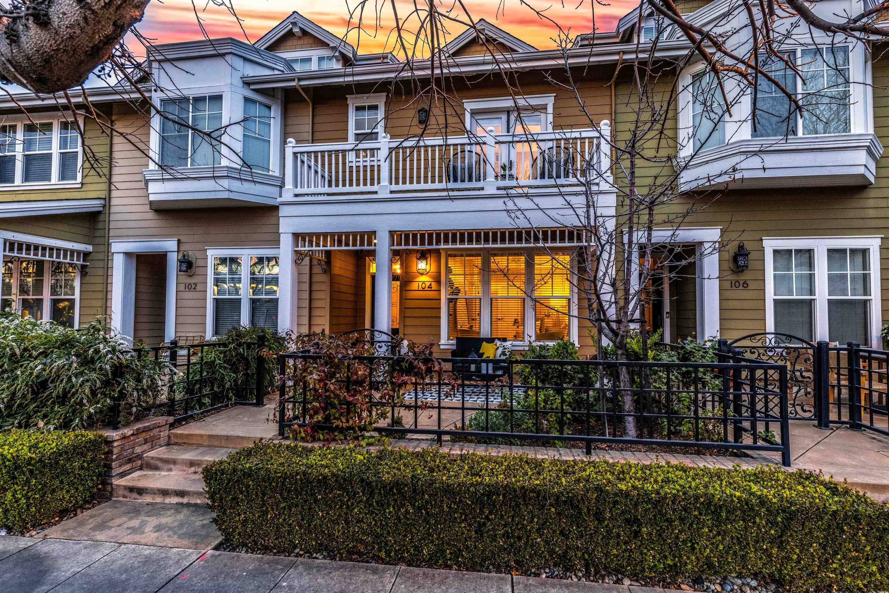 Photo #1: 41122304 Listing: Photo #1