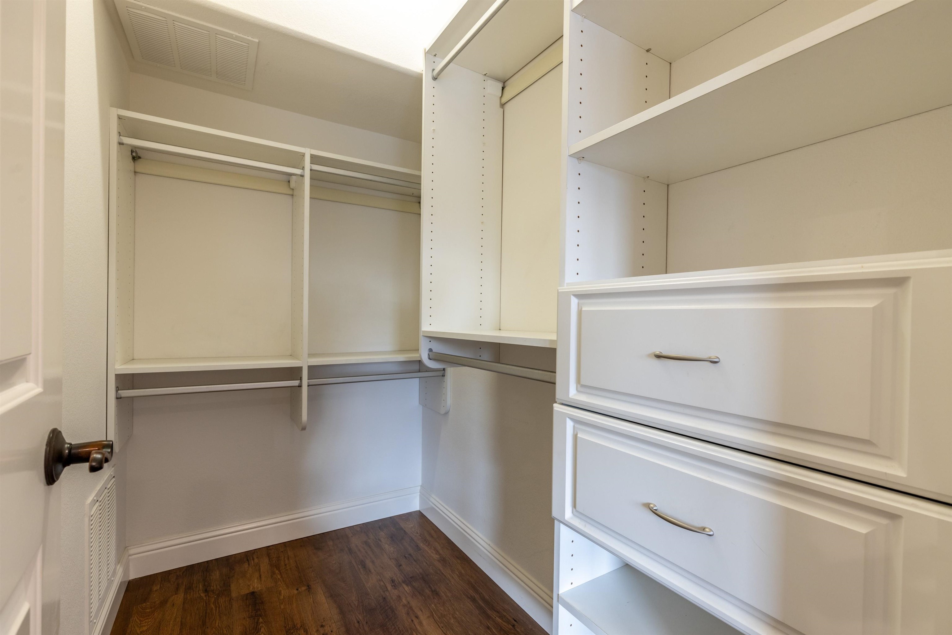 Photo #24: 41122304 Listing: Photo #24