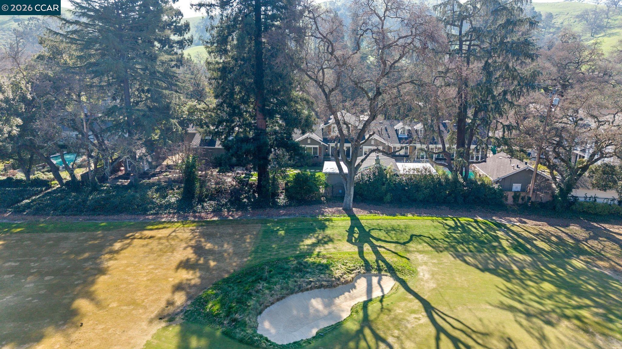 Detail Gallery Image 17 of 60 For 1749 Alameda Diablo, Diablo,  CA 94528 - 6 Beds | 9/1 Baths