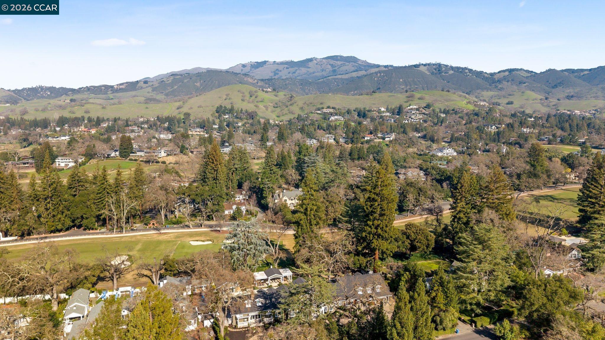 Detail Gallery Image 18 of 60 For 1749 Alameda Diablo, Diablo,  CA 94528 - 6 Beds | 9/1 Baths