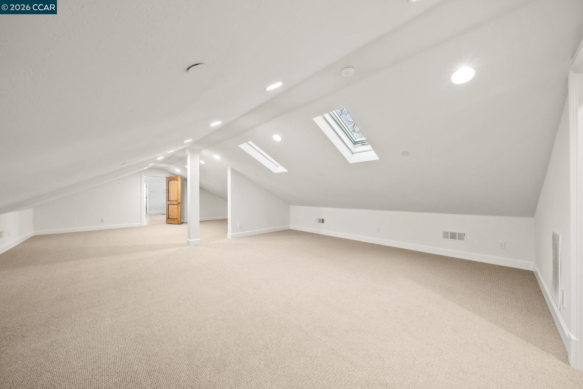 Detail Gallery Image 52 of 60 For 1749 Alameda Diablo, Diablo,  CA 94528 - 6 Beds | 9/1 Baths