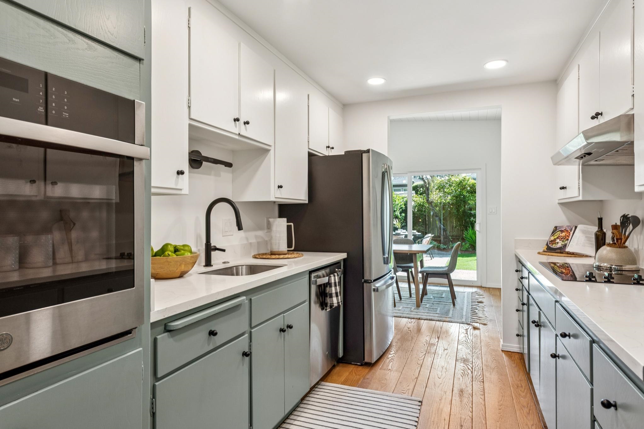 Detail Gallery Image 14 of 47 For 58 Arlington Ave, Kensington,  CA 94707 - 4 Beds | 2 Baths