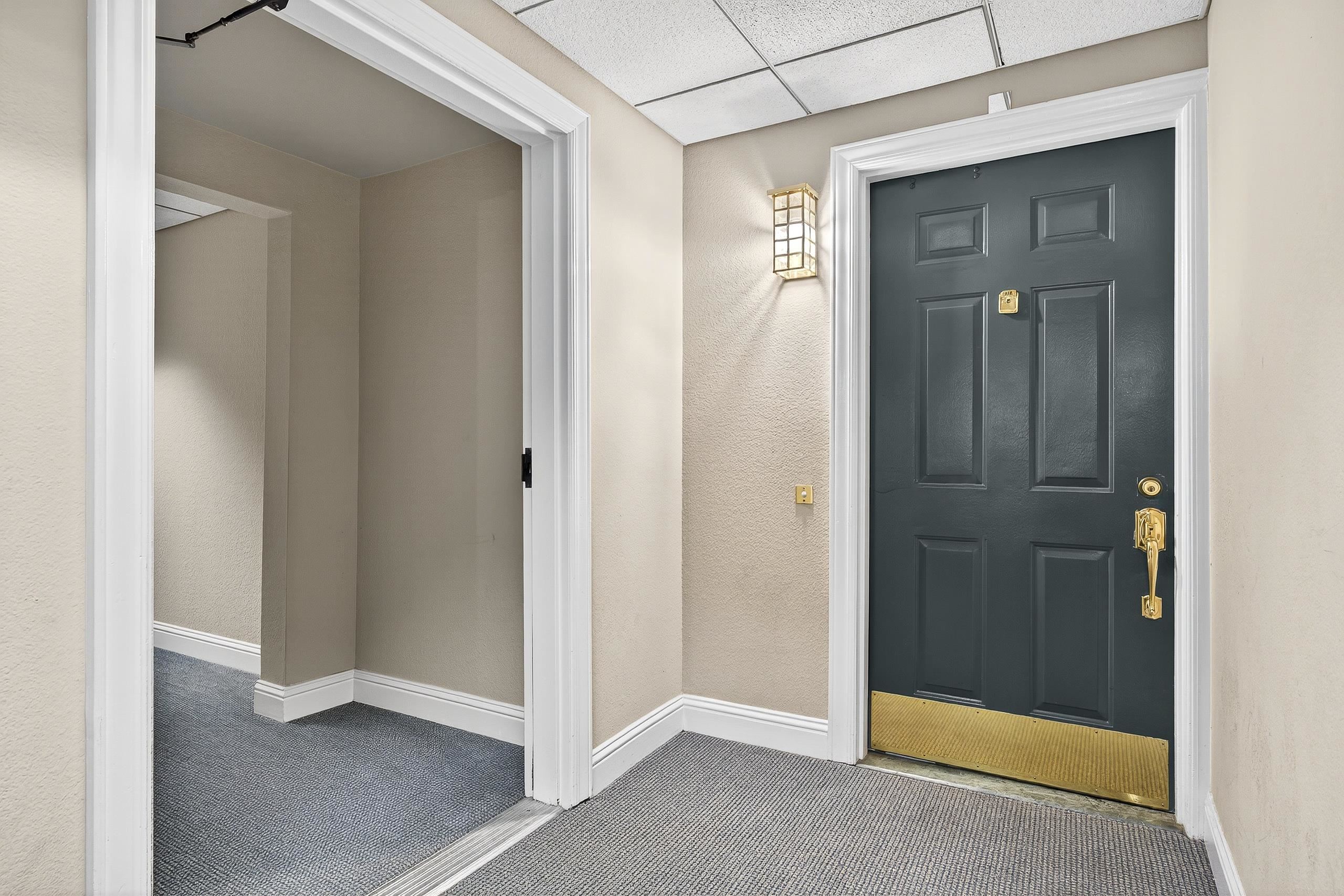 Photo #2: 41122308 Listing: Photo #2