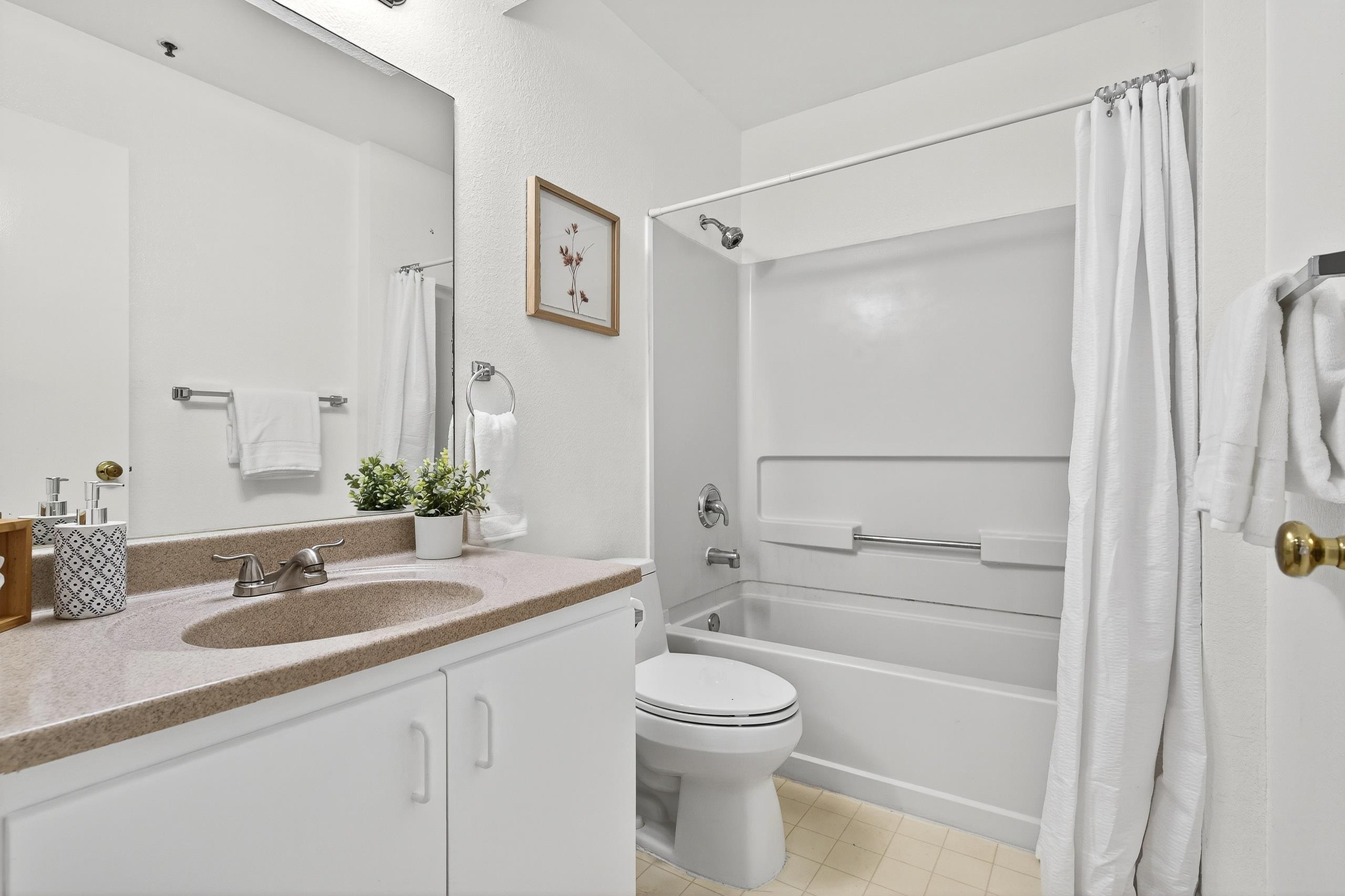 Photo #18: 41122308 Listing: Photo #18