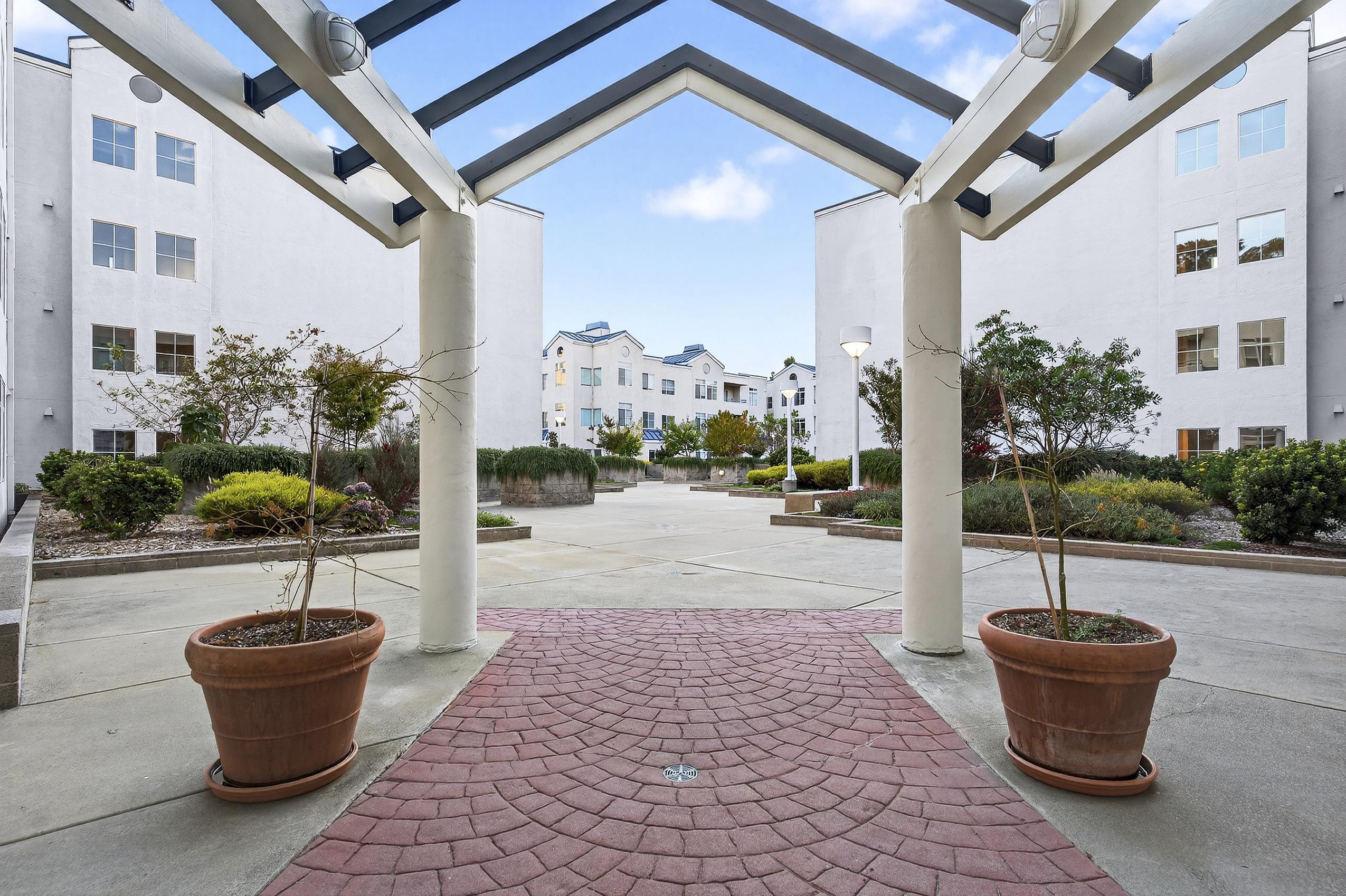 Photo #23: 41122308 Listing: Photo #23