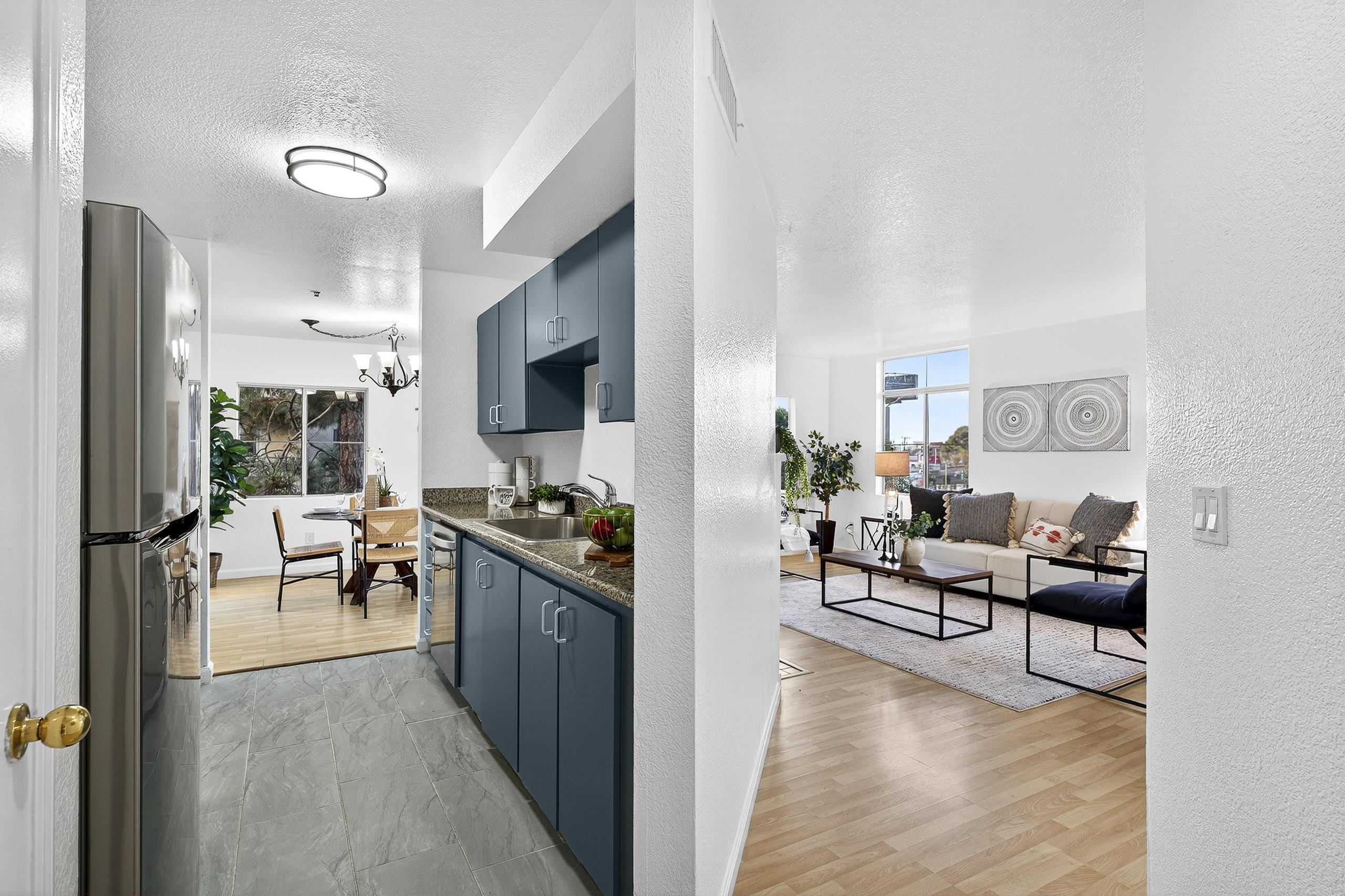 Photo #5: 41122308 Listing: Photo #5