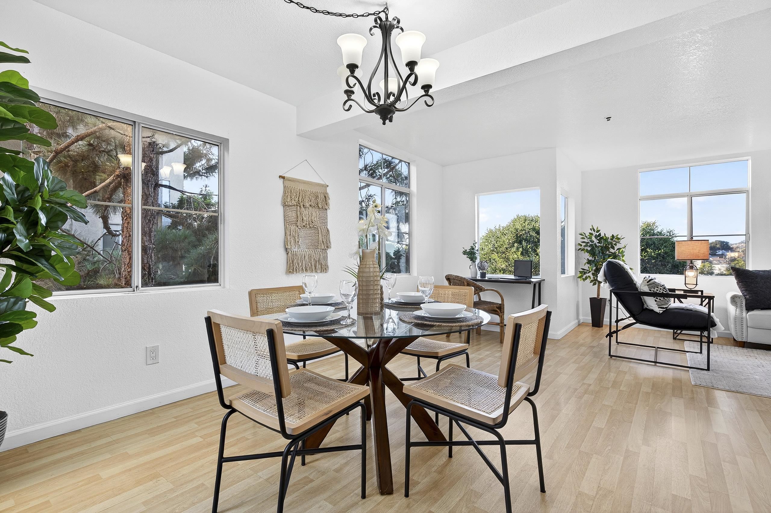 Photo #8: 41122308 Listing: Photo #8