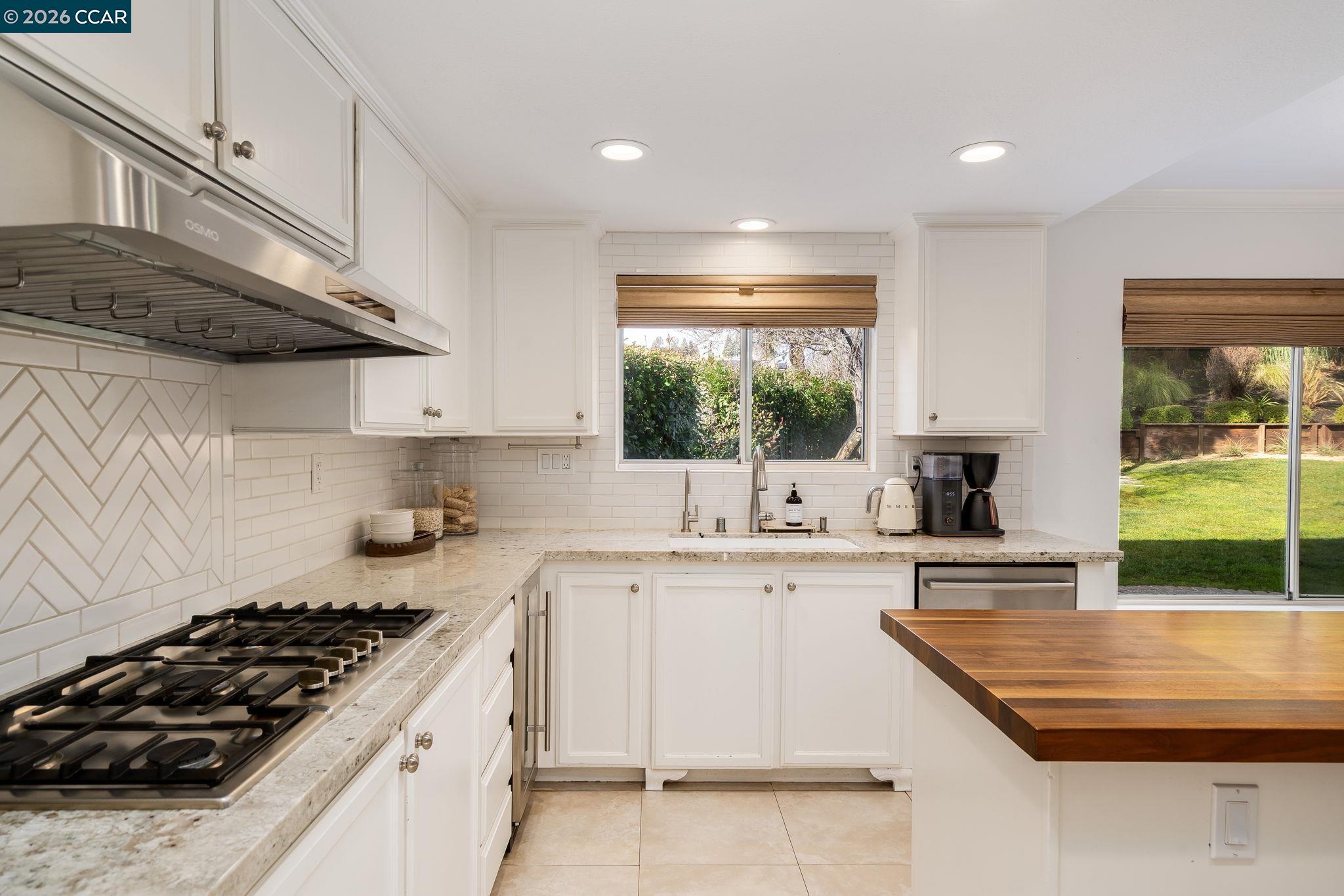 Detail Gallery Image 16 of 56 For 1057 Cheshire Cir, Danville,  CA 94506 - 4 Beds | 3 Baths