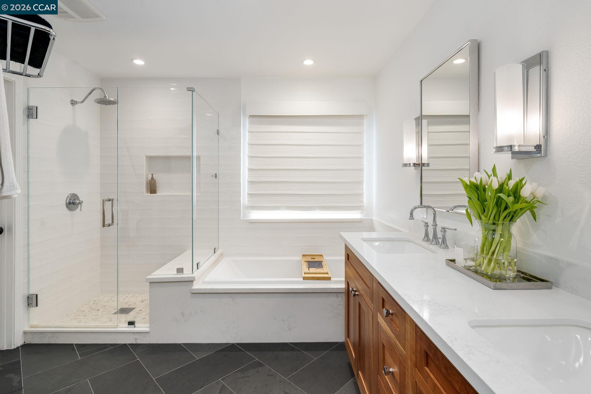 Detail Gallery Image 29 of 56 For 1057 Cheshire Cir, Danville,  CA 94506 - 4 Beds | 3 Baths