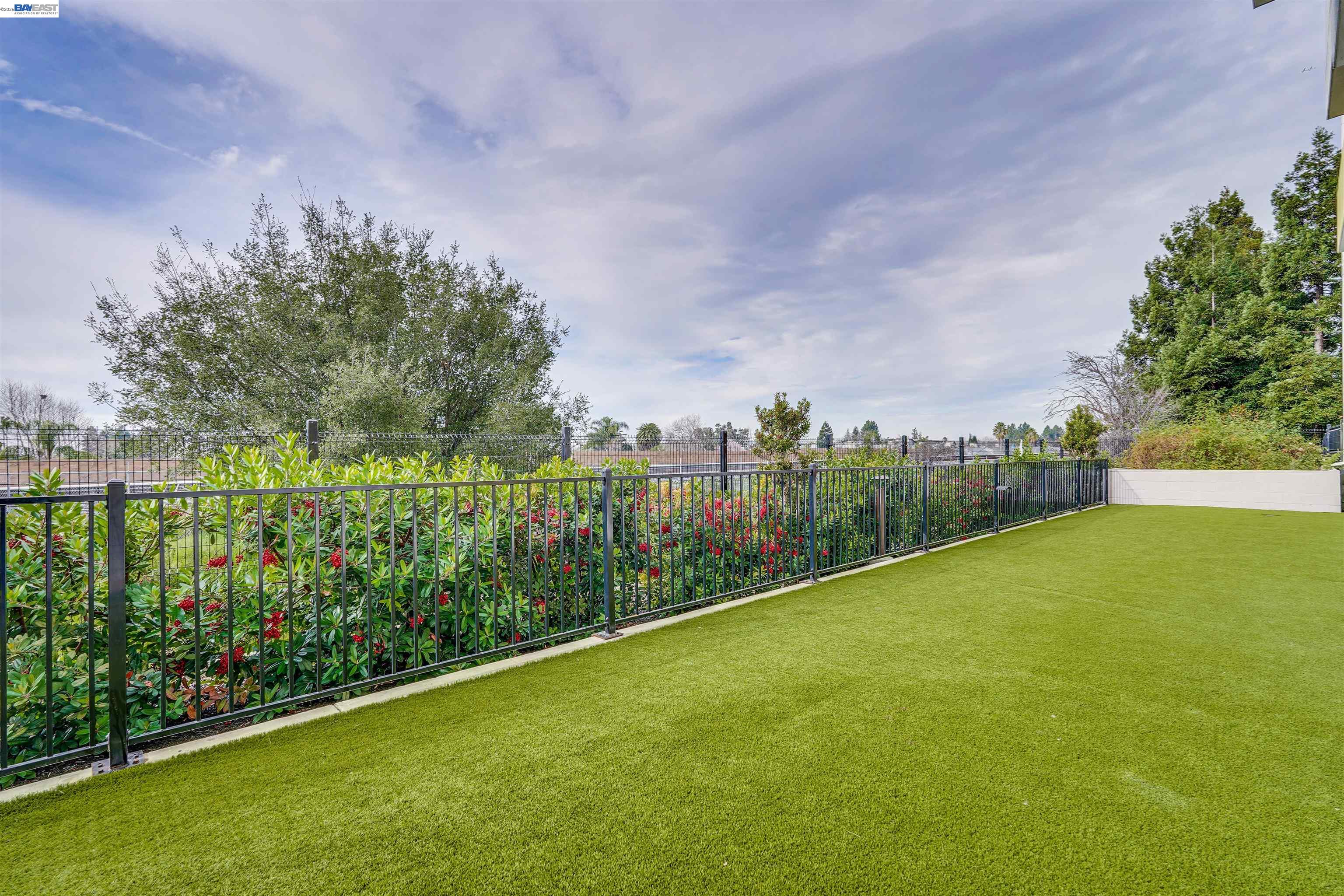 Photo #21: 41122310 Listing: Photo #21