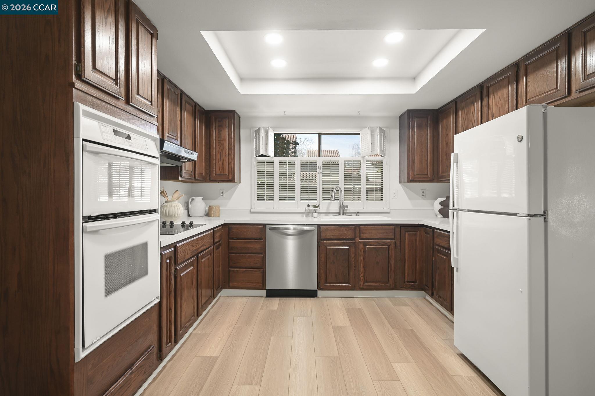 Photo #9: 41122312 Listing: Photo #9