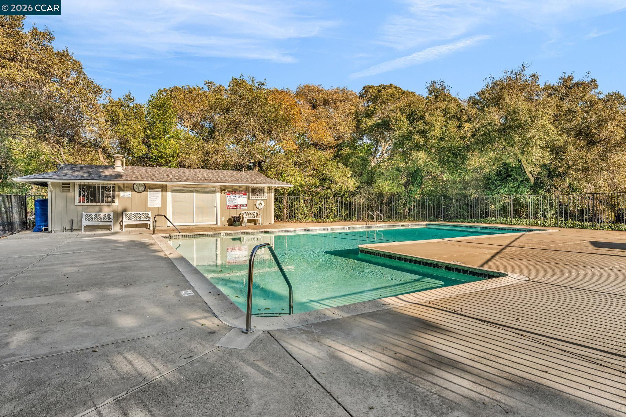 Photo #25: 41122313 Listing: Photo #25