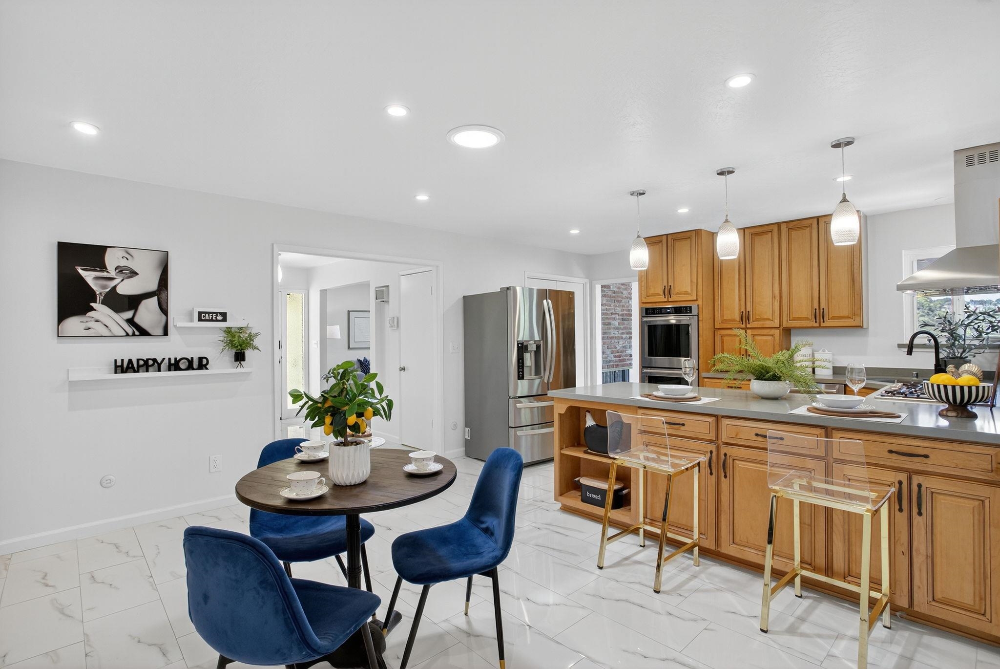 Detail Gallery Image 18 of 60 For 350 Elysian Fields Dr, Oakland,  CA 94605 - 3 Beds | 2 Baths