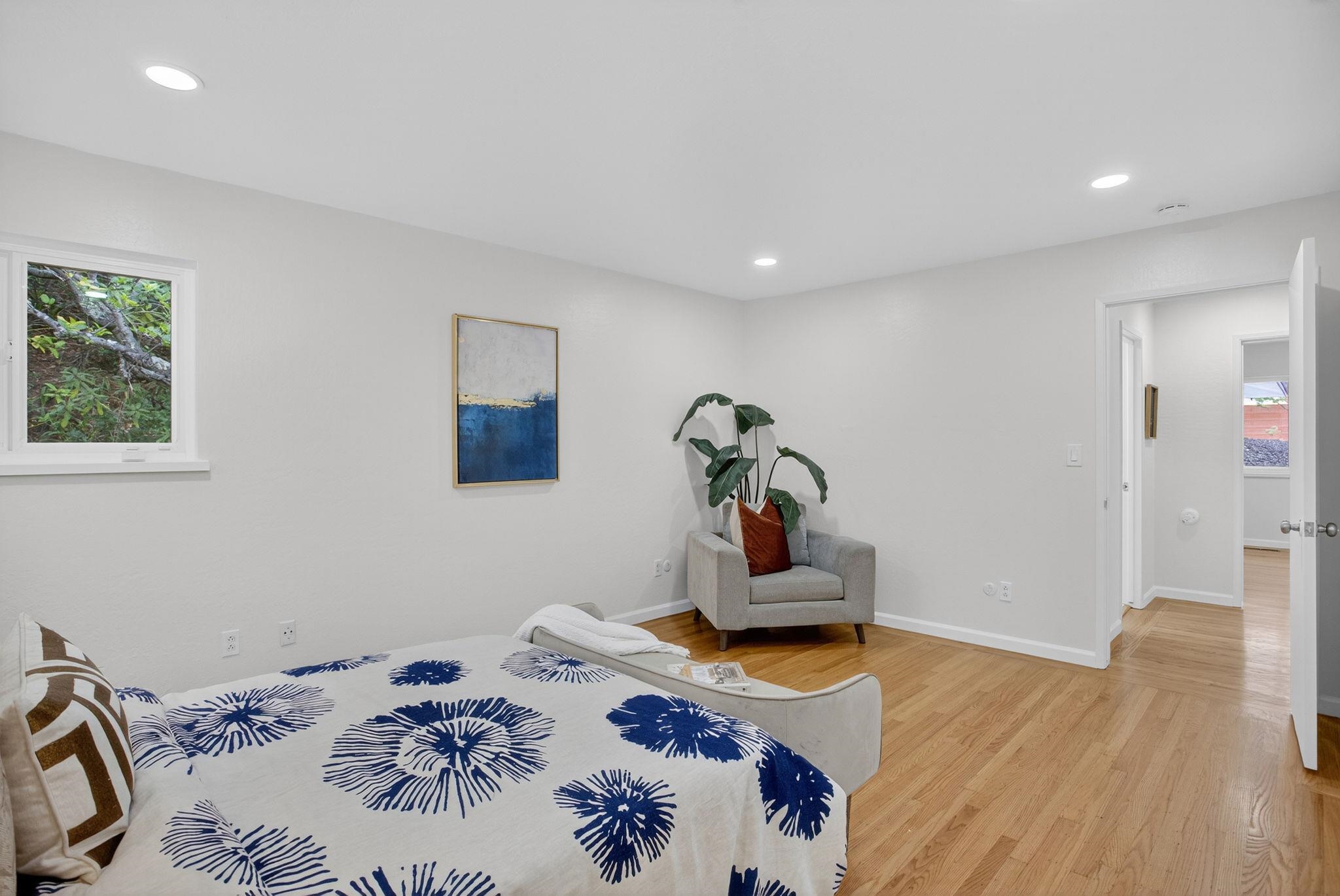 Detail Gallery Image 33 of 60 For 350 Elysian Fields Dr, Oakland,  CA 94605 - 3 Beds | 2 Baths