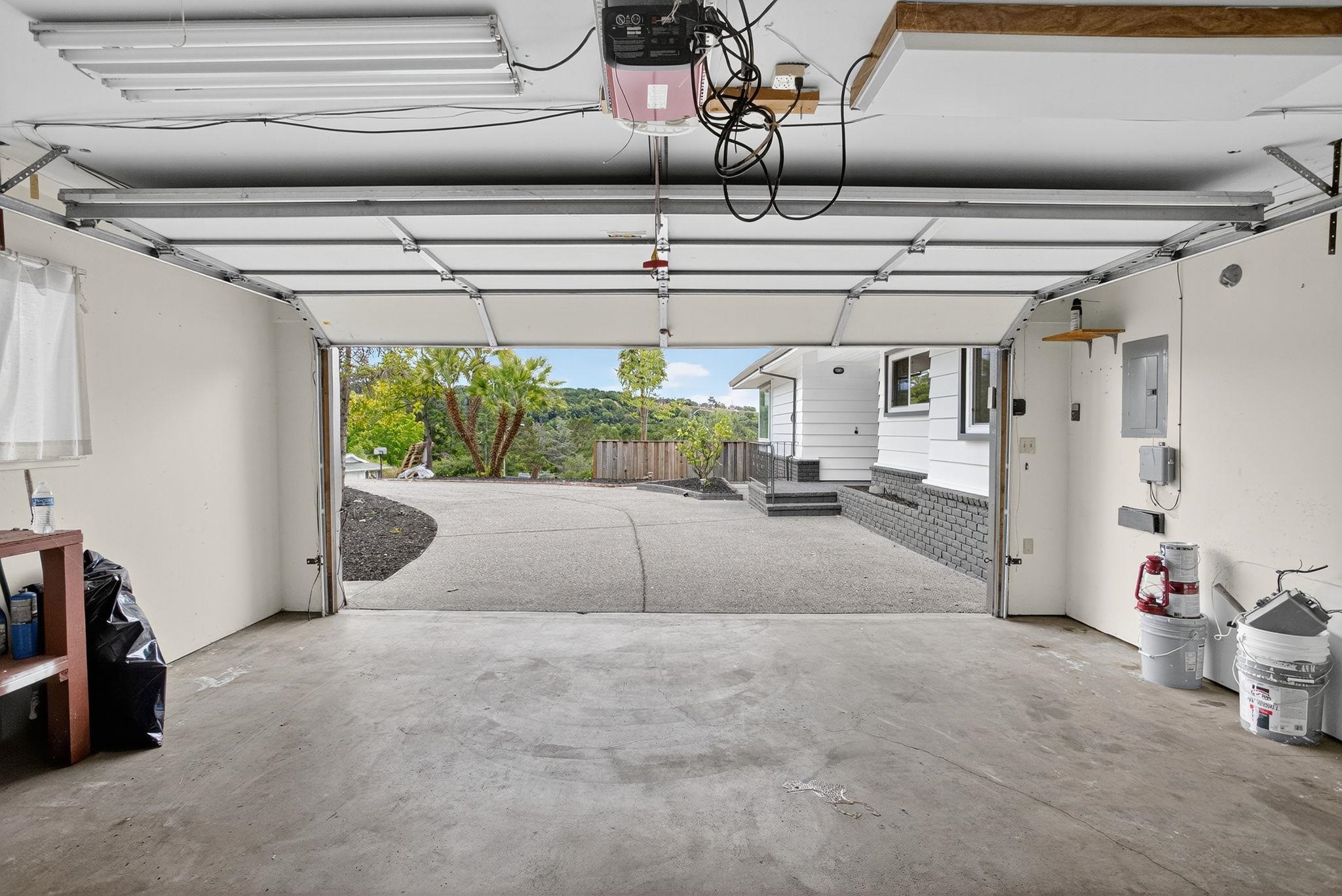 Detail Gallery Image 48 of 60 For 350 Elysian Fields Dr, Oakland,  CA 94605 - 3 Beds | 2 Baths