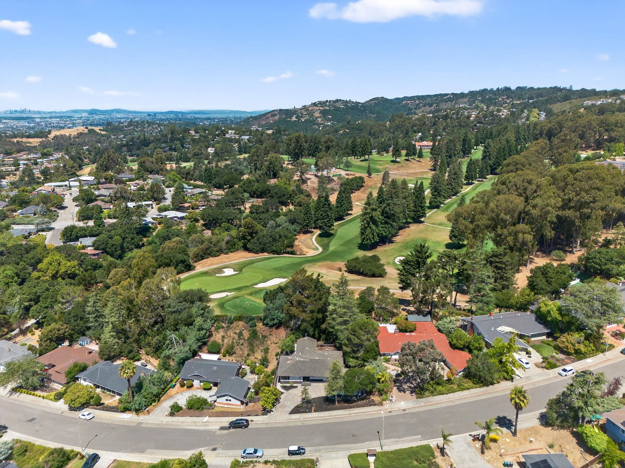 Detail Gallery Image 58 of 60 For 350 Elysian Fields Dr, Oakland,  CA 94605 - 3 Beds | 2 Baths