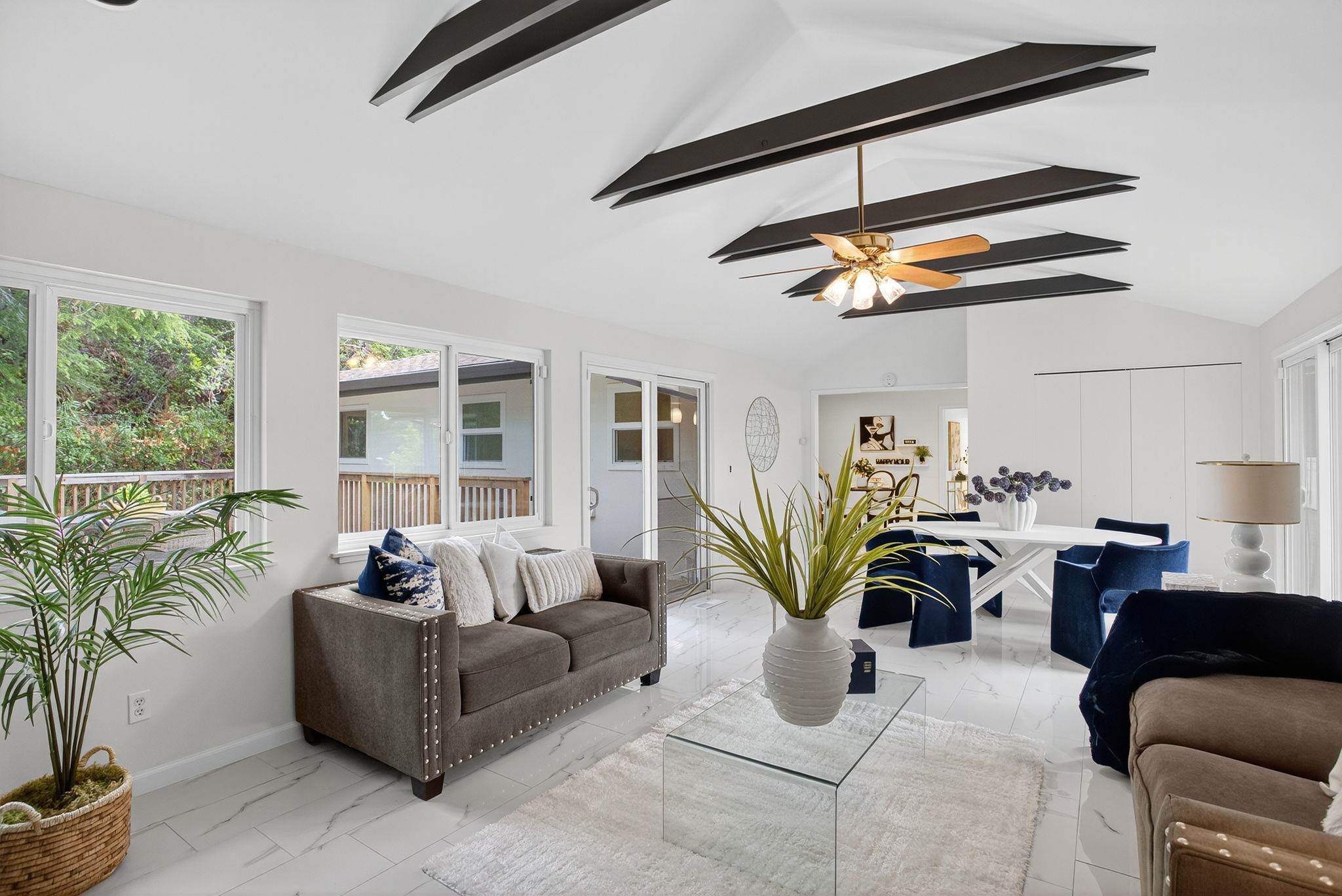 Detail Gallery Image 9 of 60 For 350 Elysian Fields Dr, Oakland,  CA 94605 - 3 Beds | 2 Baths