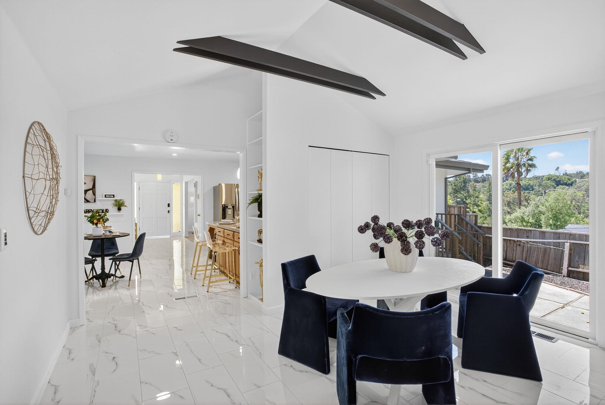 Detail Gallery Image 10 of 60 For 350 Elysian Fields Dr, Oakland,  CA 94605 - 3 Beds | 2 Baths