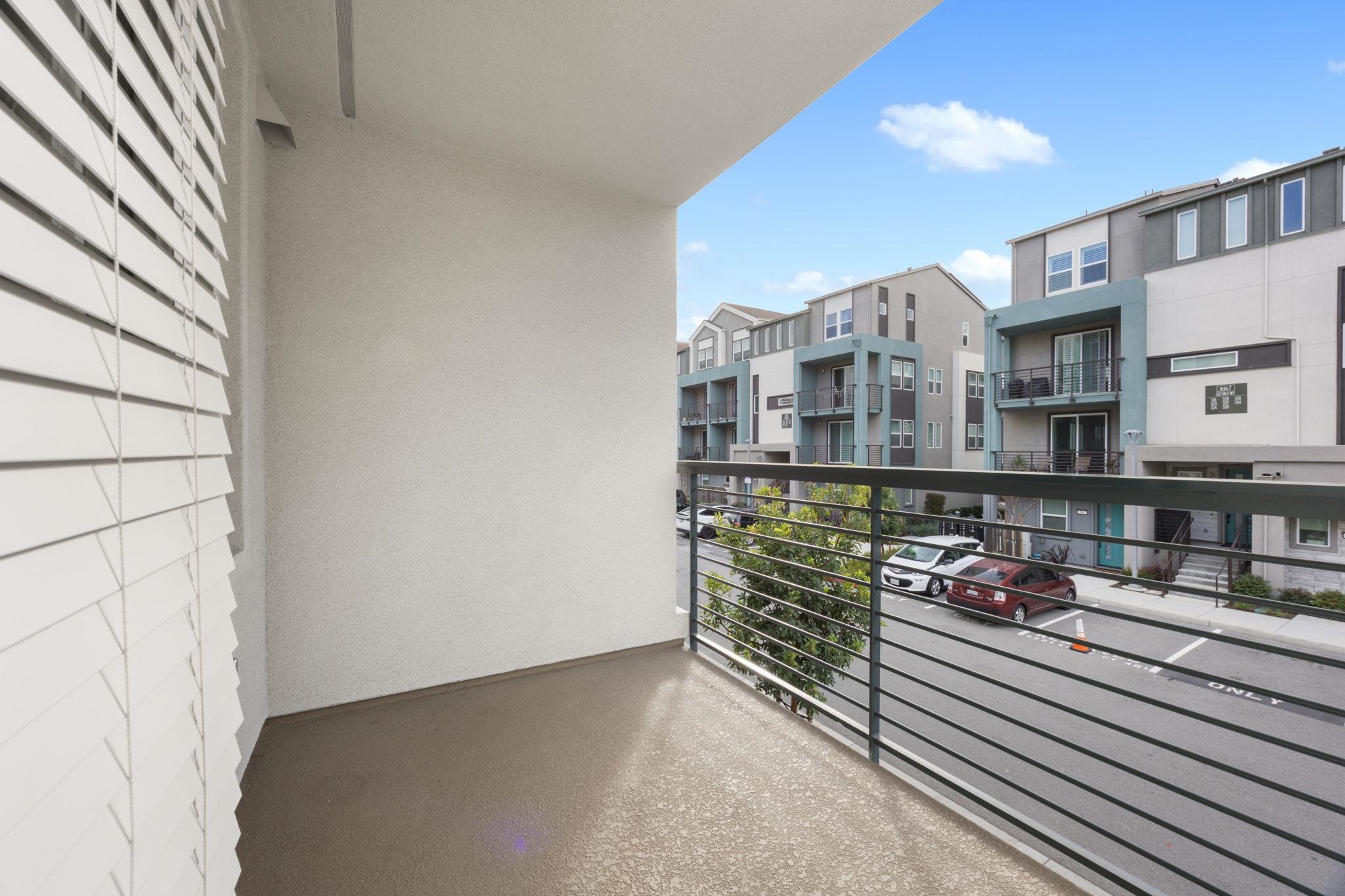 Detail Gallery Image 11 of 27 For 3281 Eagle Ct Dr #201,  San Jose,  CA 95117-2255 - 2 Beds | 2 Baths