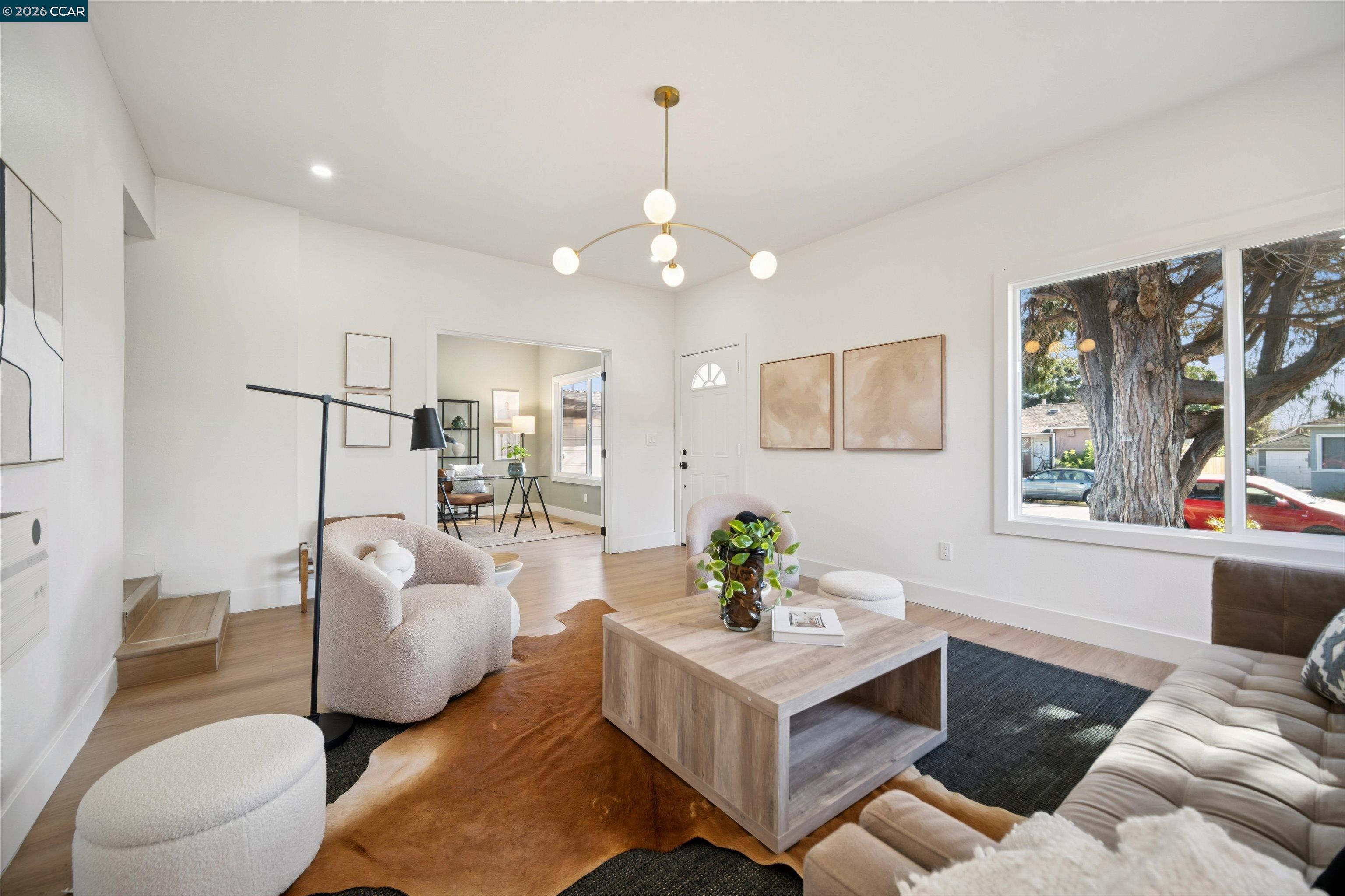 Detail Gallery Image 5 of 23 For 1917 Sanford Ave, San Pablo,  CA 94806 - 3 Beds | 1 Baths