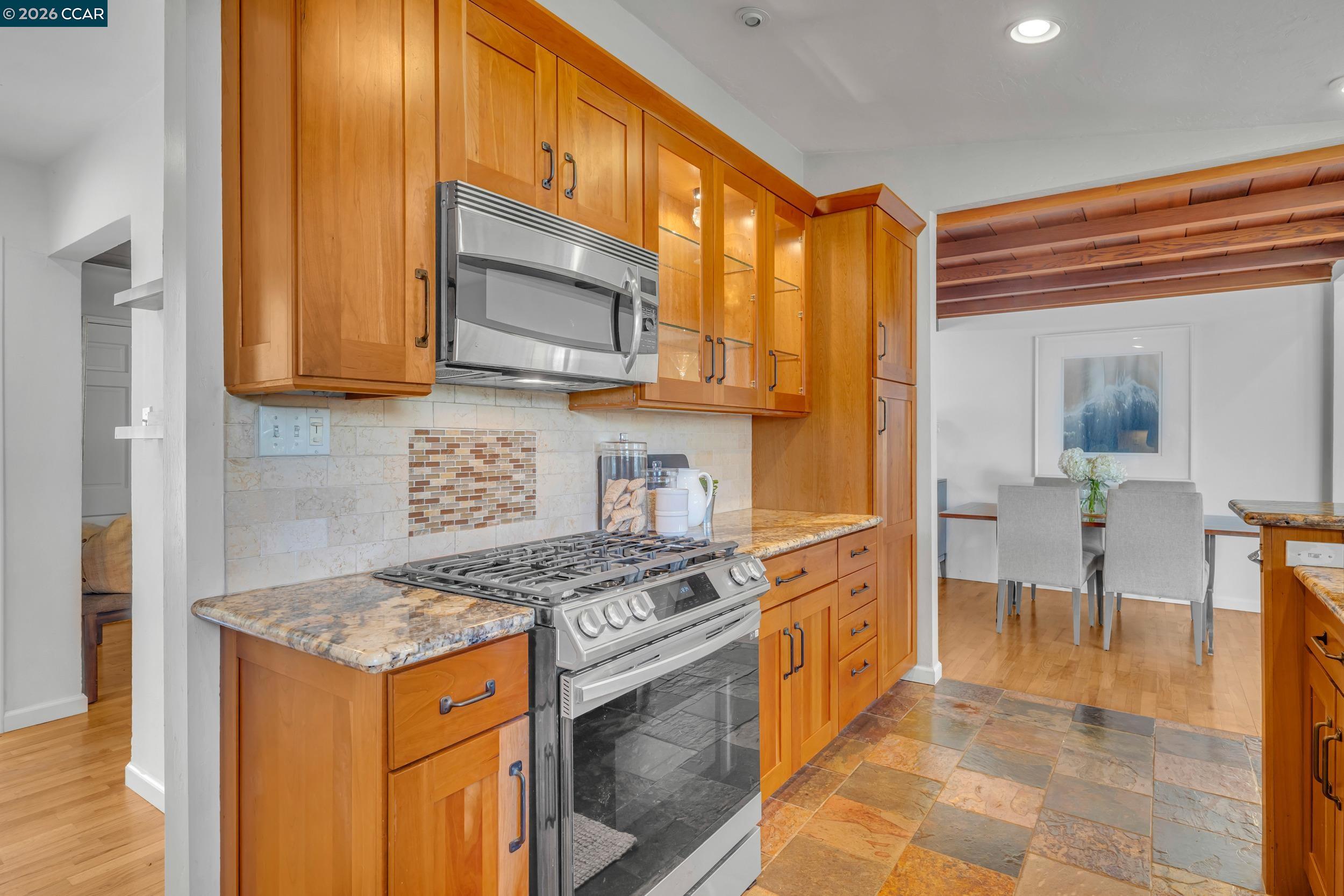 Detail Gallery Image 20 of 60 For 112 Danvilla Ct, Danville,  CA 94526 - 4 Beds | 2/1 Baths
