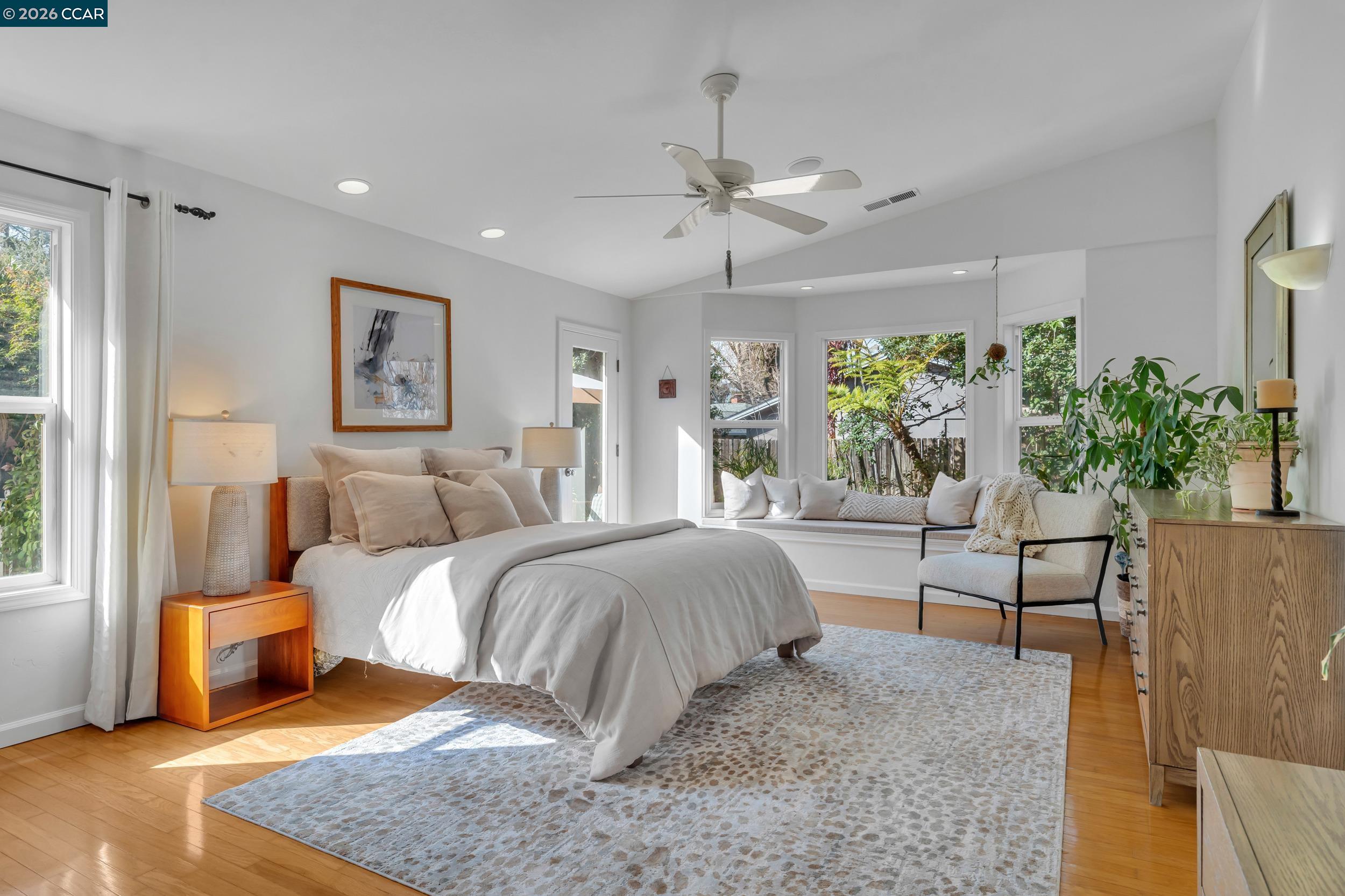 Detail Gallery Image 5 of 60 For 112 Danvilla Ct, Danville,  CA 94526 - 4 Beds | 2/1 Baths