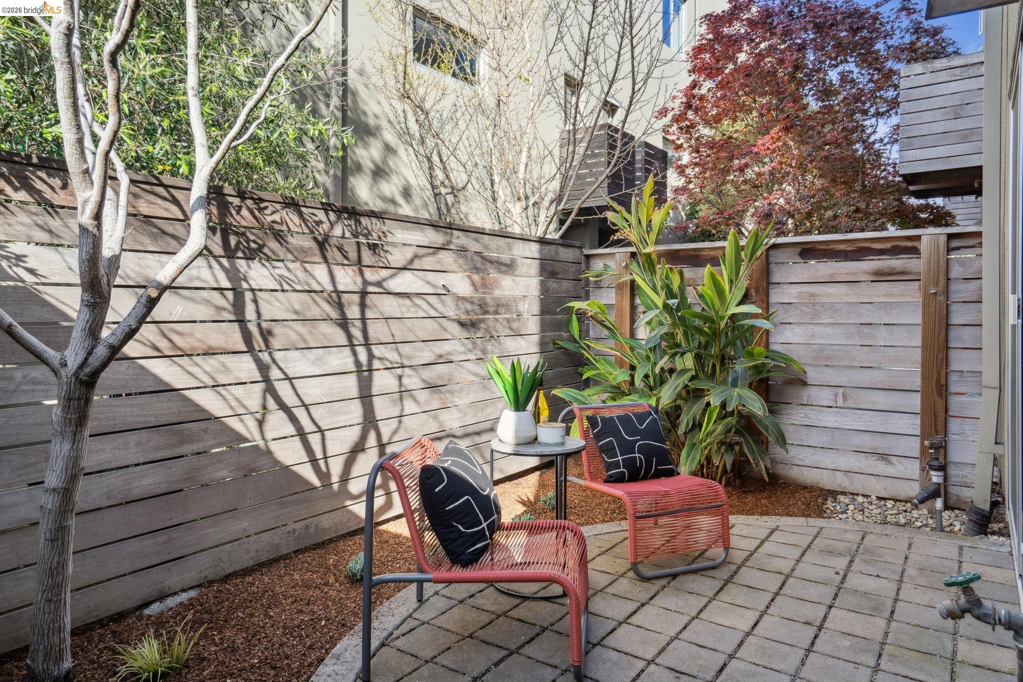 Detail Gallery Image 40 of 44 For 4067 Shafter Ave, Oakland,  CA 94609 - 3 Beds | 3/1 Baths