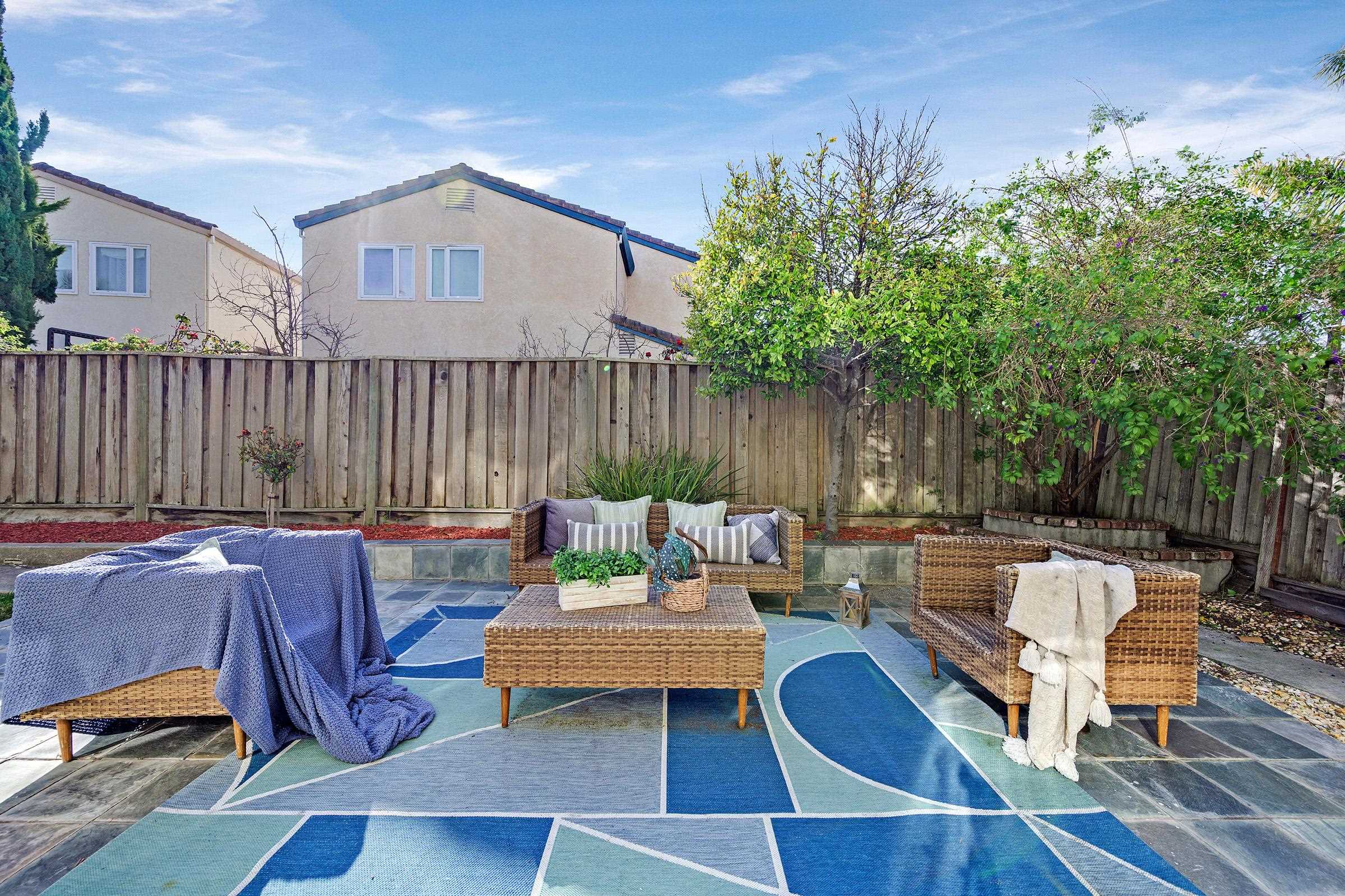 Detail Gallery Image 38 of 43 For 19 Kevin Ln, American Canyon,  CA 94503 - 4 Beds | 2/1 Baths