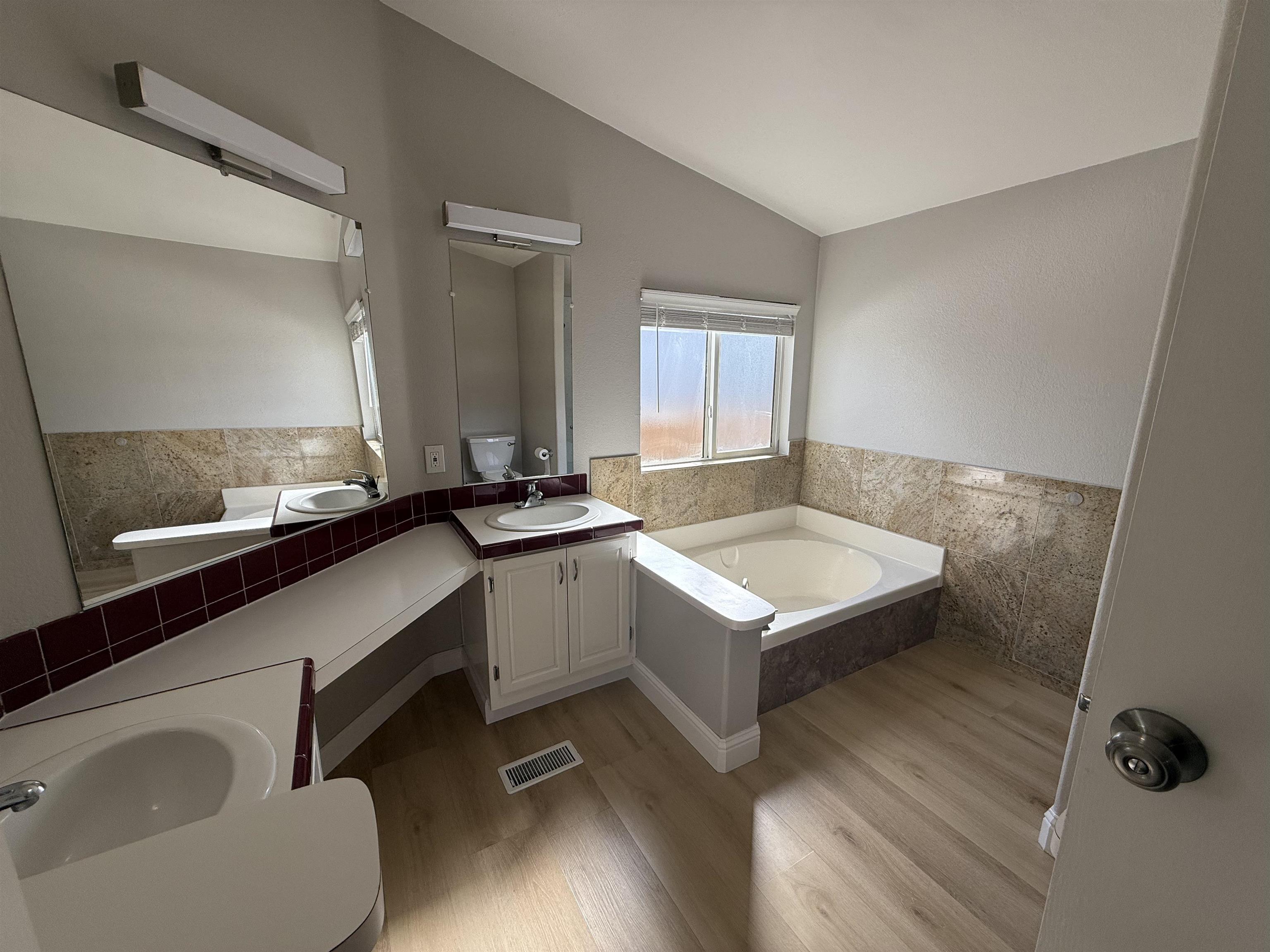 Detail Gallery Image 16 of 17 For 2151 Oakland Rd #232,  San Jose,  CA 95131 - 3 Beds | 2 Baths