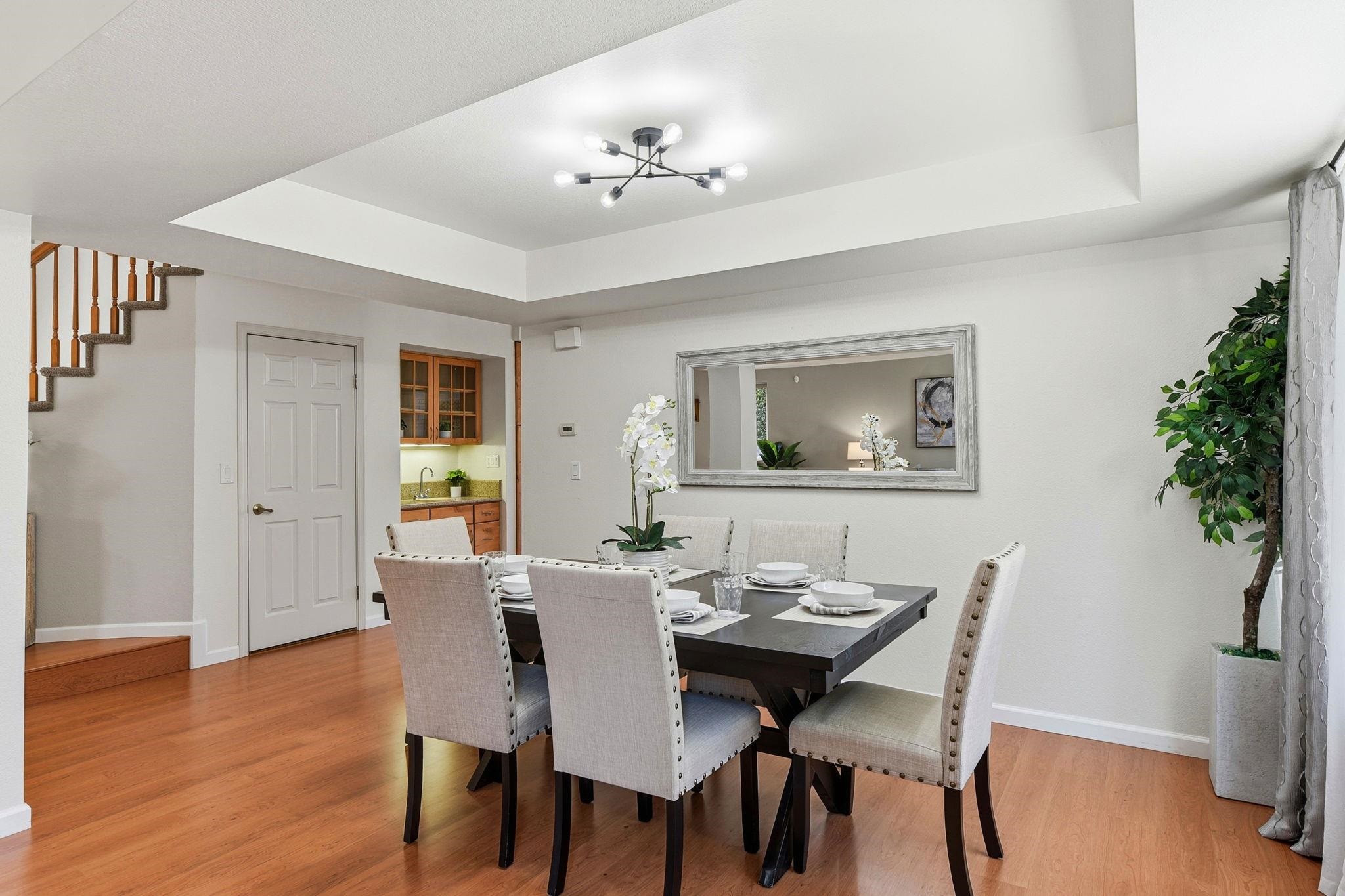 Detail Gallery Image 8 of 26 For 1858 Argus Ct, Fremont,  CA 94539 - 4 Beds | 2/1 Baths