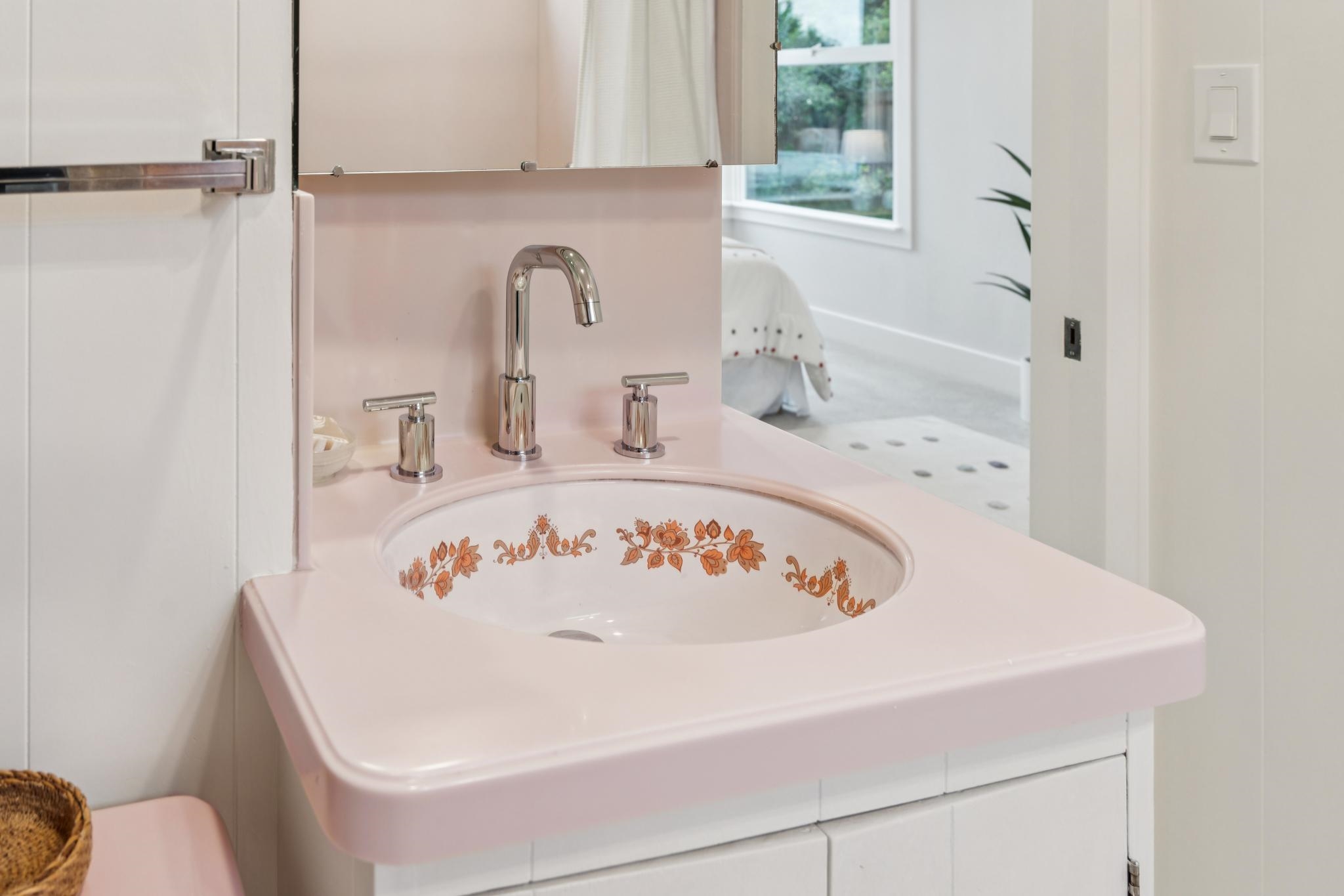 Detail Gallery Image 37 of 60 For 225 Arlington Ave., Kensington,  CA 94707 - 4 Beds | 3 Baths