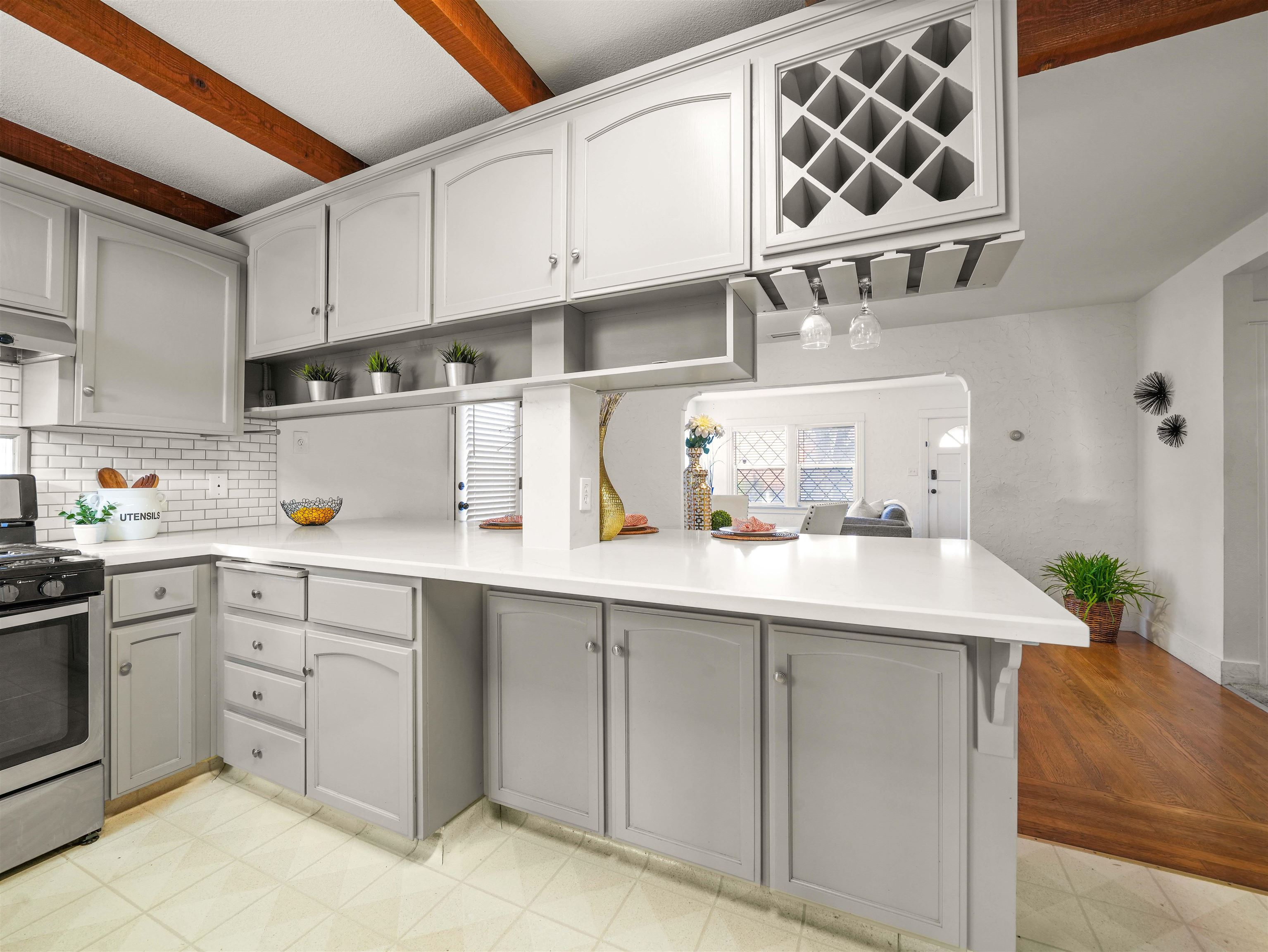 Detail Gallery Image 12 of 43 For 262 W Lowell Ave, Tracy,  CA 95376 - 3 Beds | 2 Baths