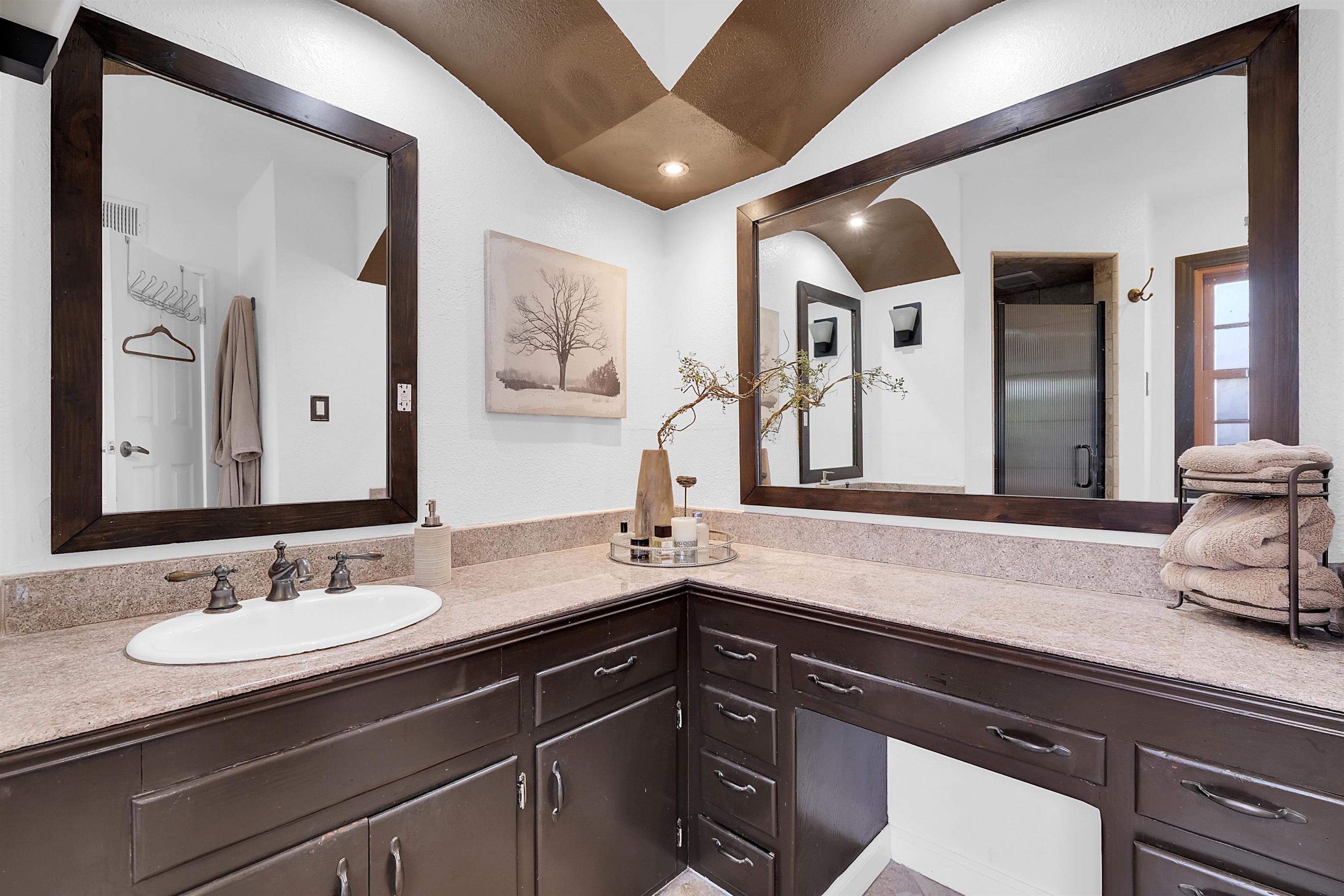 Detail Gallery Image 19 of 28 For 890 Linwood Way, San Leandro,  CA 94577 - 3 Beds | 2 Baths