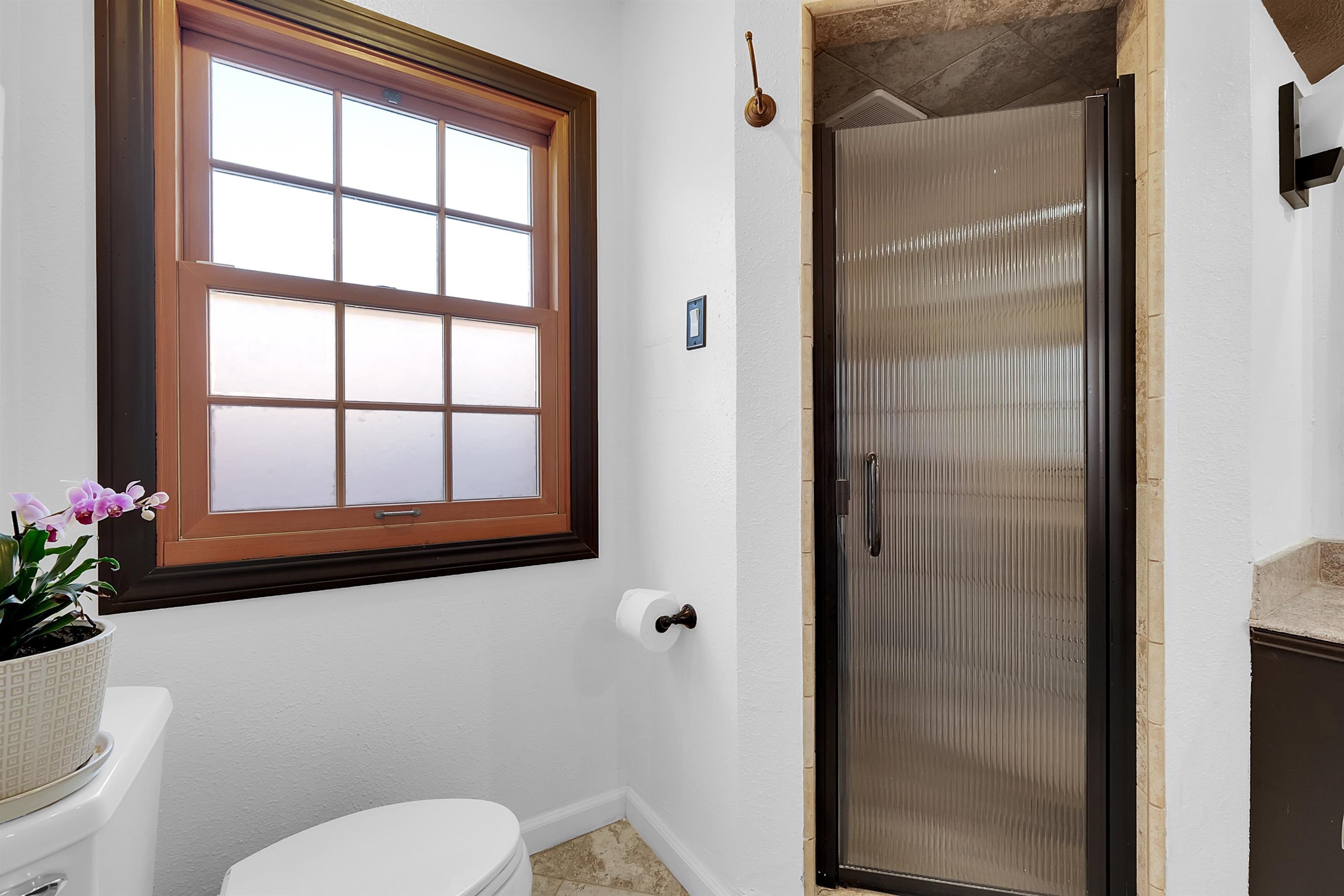 Detail Gallery Image 20 of 28 For 890 Linwood Way, San Leandro,  CA 94577 - 3 Beds | 2 Baths