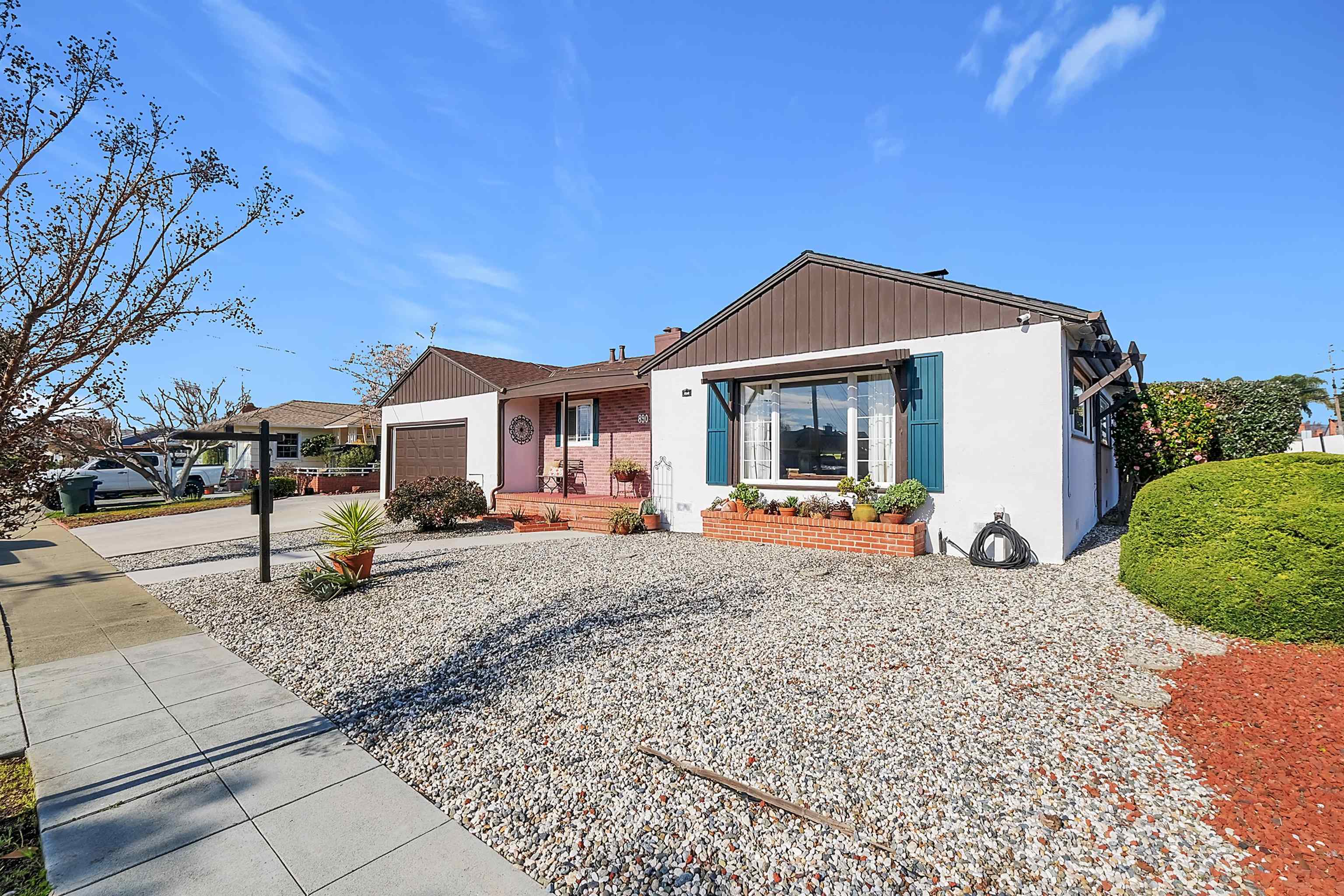 Detail Gallery Image 4 of 28 For 890 Linwood Way, San Leandro,  CA 94577 - 3 Beds | 2 Baths