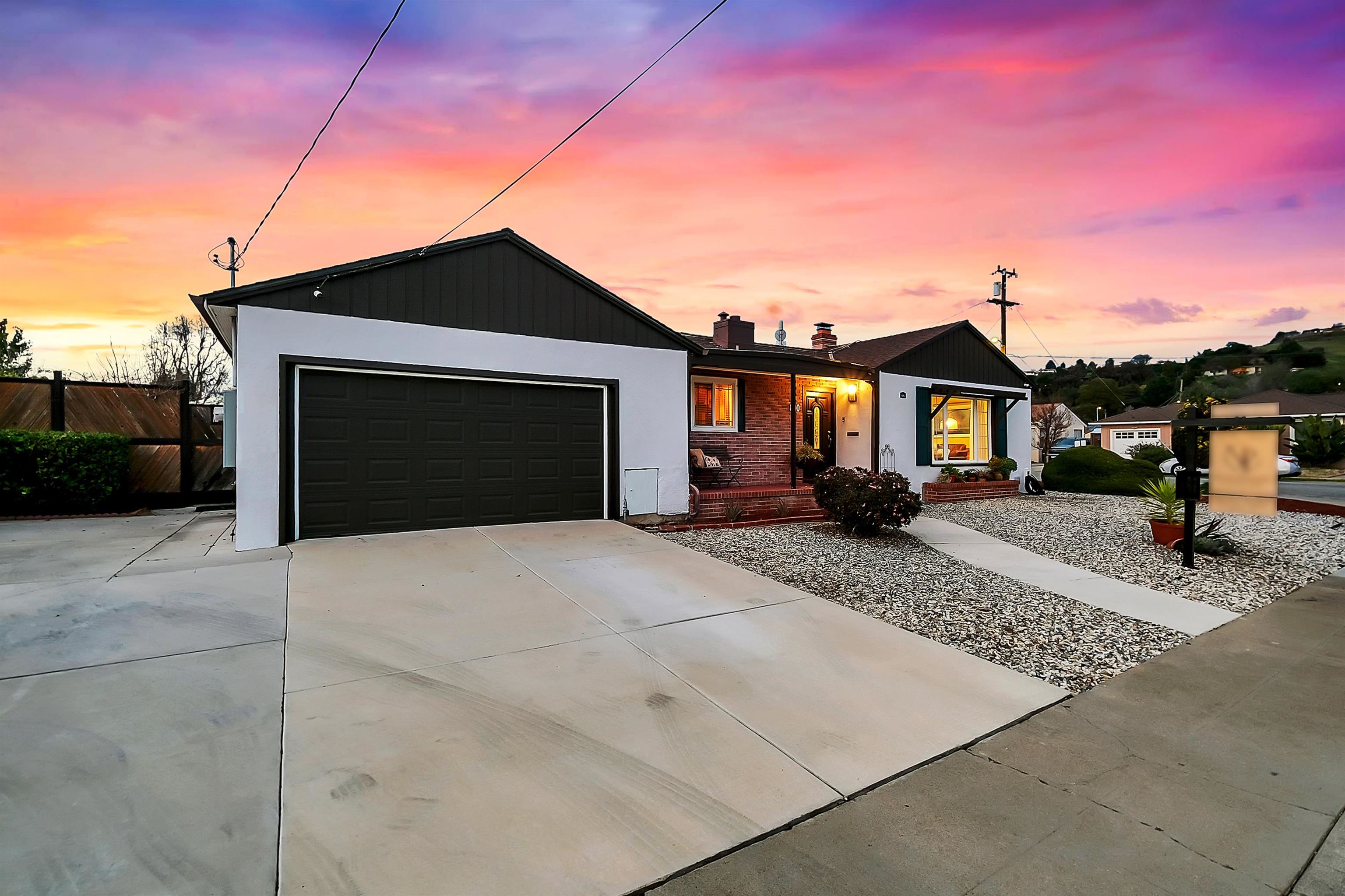 Detail Gallery Image 5 of 28 For 890 Linwood Way, San Leandro,  CA 94577 - 3 Beds | 2 Baths