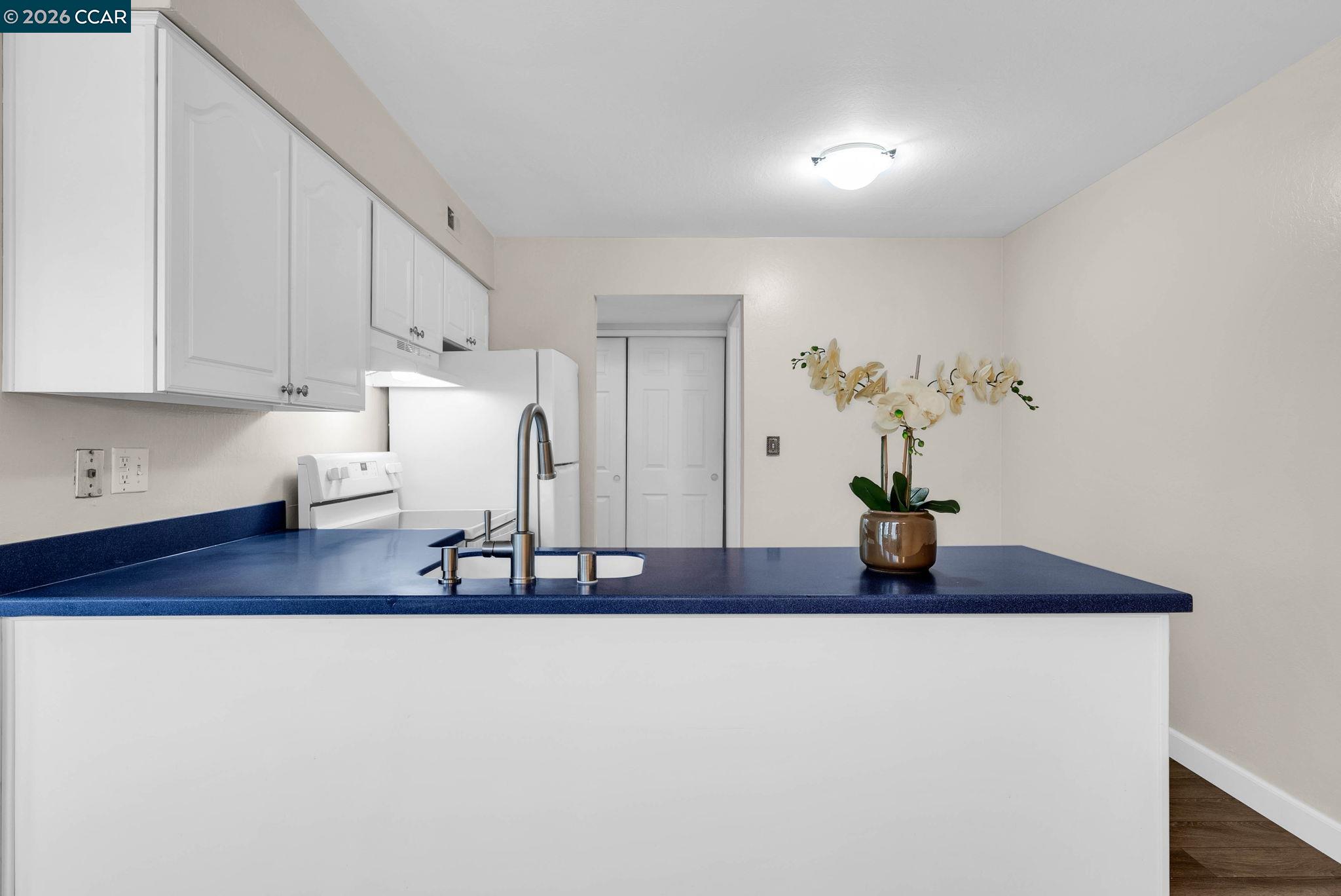 Photo #18: 41122335 Listing: Photo #18