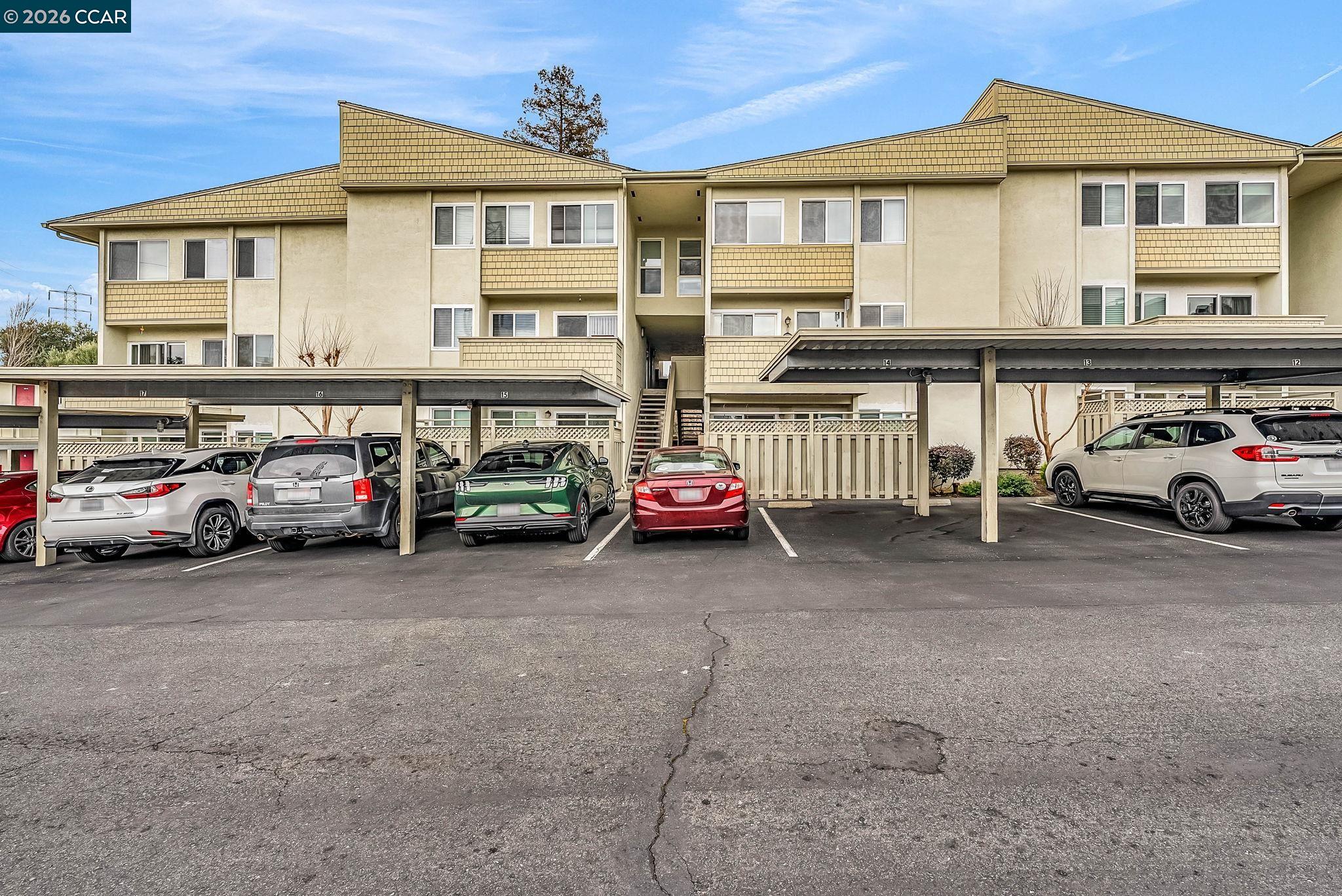 Photo #4: 41122335 Listing: Photo #4